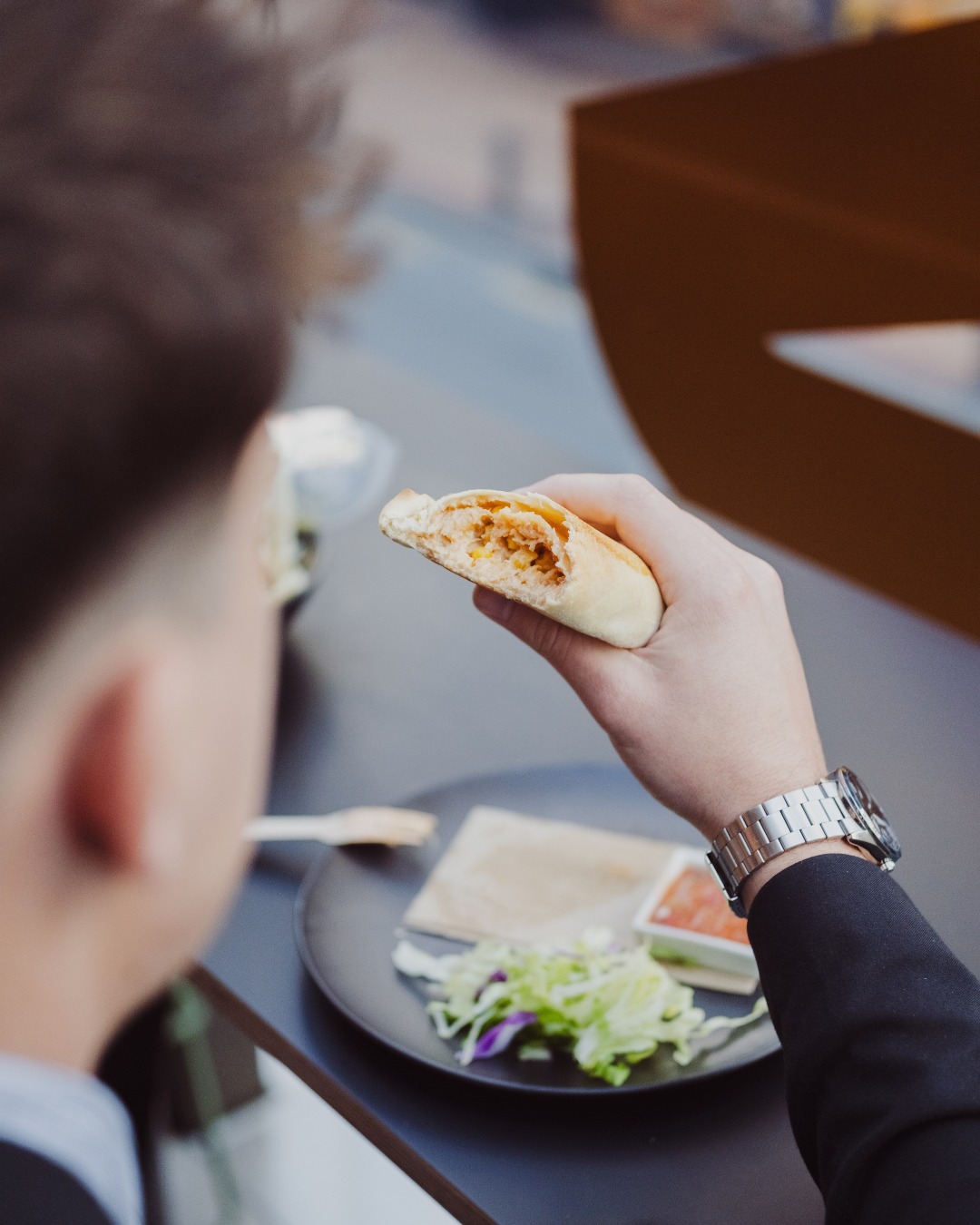 When lunchtime calls for something delicious 🇨🇱
Find authentic Chilean bites waiting for you at @cafe.purochile, right here at 18 Willis.
#18WillisSt #EatUp18Willis