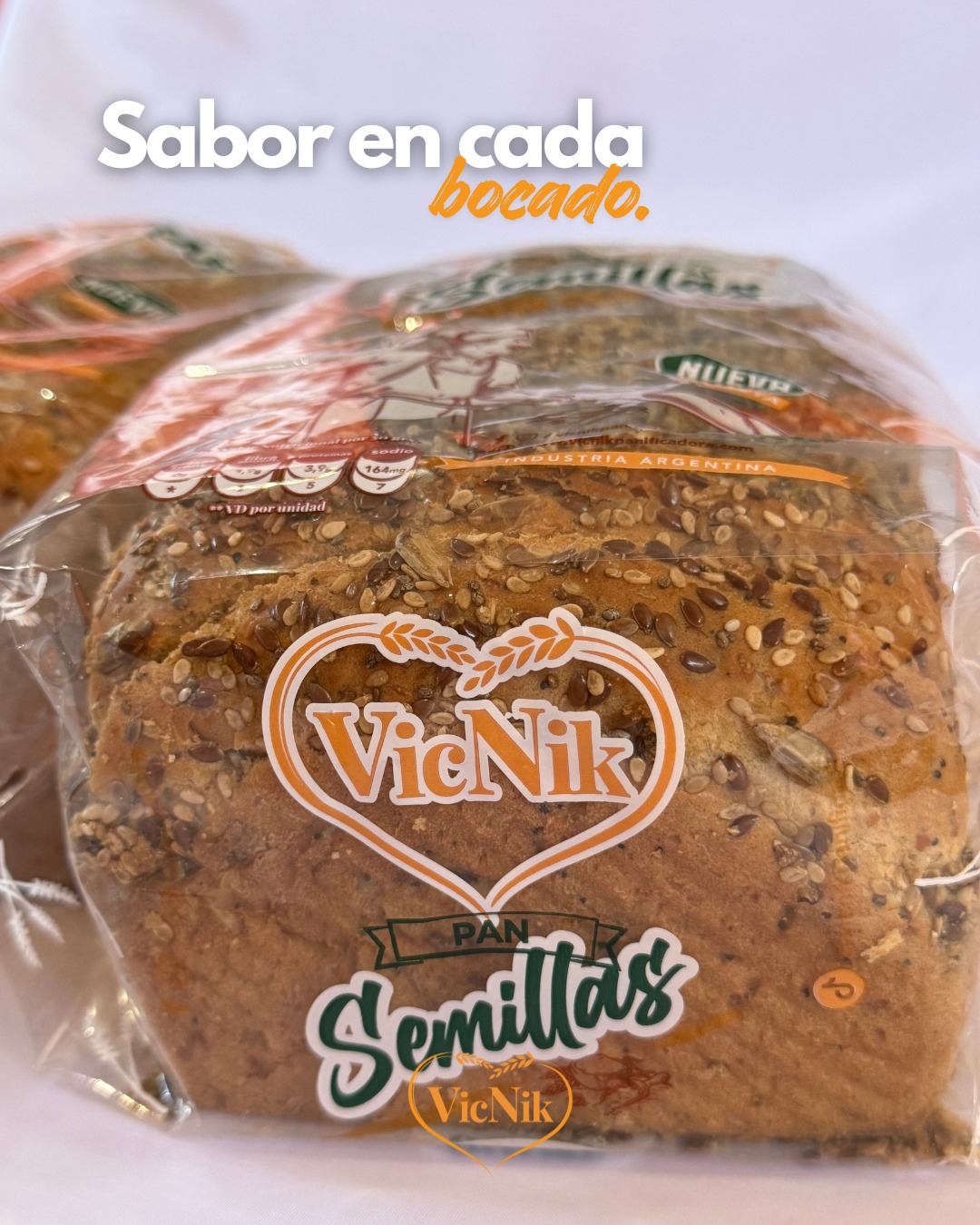 Sabor en cada bocado 🥪🔥
Pan con textura justa y sabor que realza cada ingrediente.
Así se disfruta un buen sándwich.
#SaborEnCadaBocado
#SandwichPerfecto #PanDeCalidad #Sandwiches #PanBienHecho