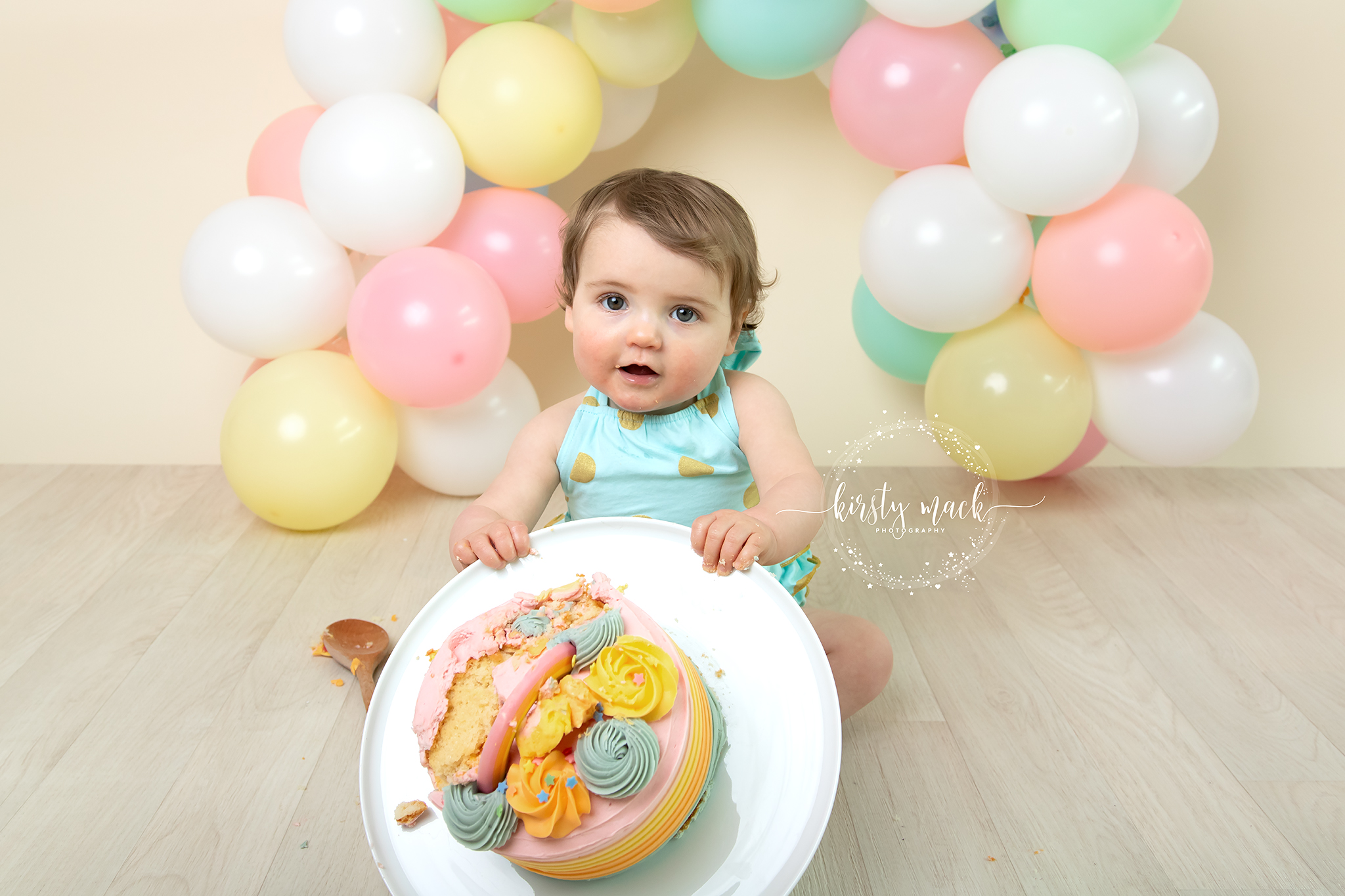 This is what happens when your first taste of cake is so overwhelmingly awesome that your overexcitement takes over!!! Florence made the funniest satisfaction noises during her cake smash yesterday - I fear we have unleashed a cake Monster!!!! Jane and Ryan, thank you so much for coming back to me.... Florence and Ella Rose were a joy to be around yesterday. I cant wait to get your gallery to you :) xxx
www.kirstymackphotography.com
#wirralmumsanddads #wirralmum #WirralBusiness #cake #cakesmash #cakesmashphotography❤️ #cakesmashphotographer #wirral