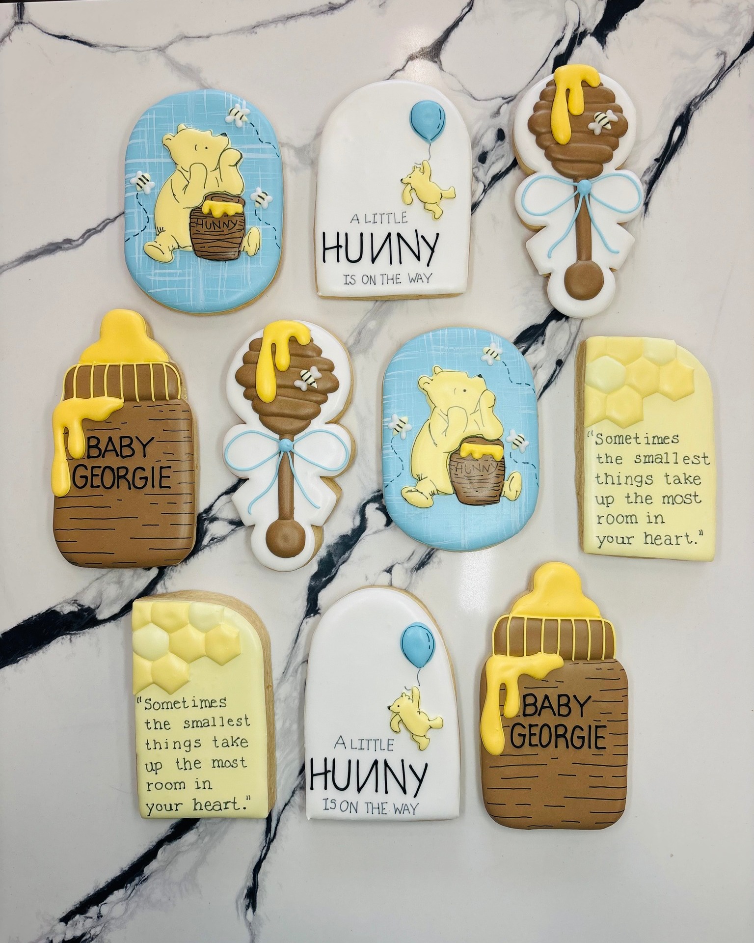 A little hunny, a lot of love 🍯🐻
#WinnieThePoohBaby #PoohParty #CustomCookiesNJ #BergenCountyNJ #NorthJerseyBaker #NJCustomDesserts #BabyShowerCookies #NJSmallBusiness #BergenCountyBaker #CustomSugarCookies