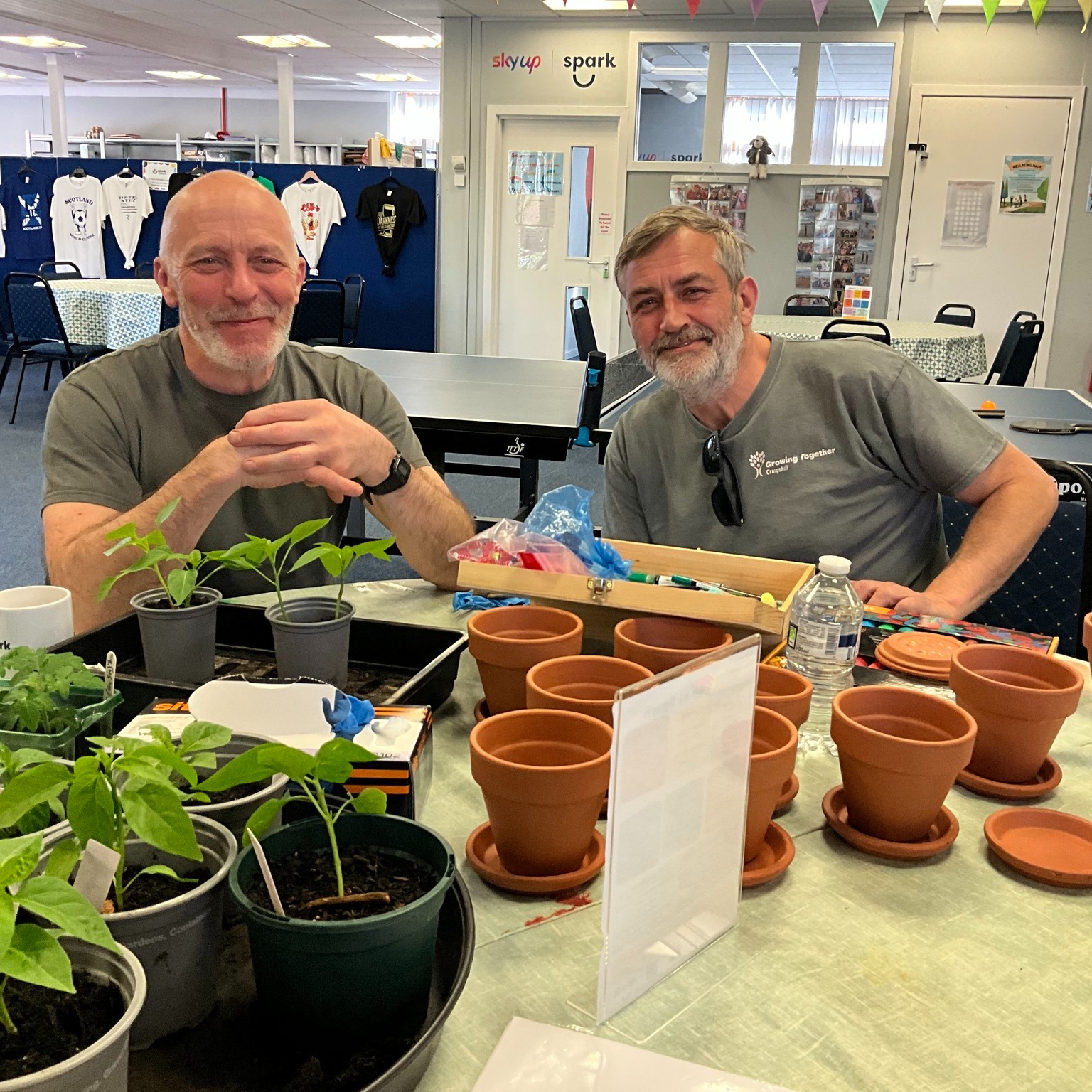 🌿🐞 Indoor Garden Session 🐞🌿
Today was our final session of our monthly Garden Club, and what a wonderful way to wrap it up!
We spent the time decorating our plant pots for our tomato and pepper seeds, adding lots of colour, creativity, and personality to take home.
Over the past couple of months we’ve been learning, planting, decorating, and most importantly - having a great time together. 🌱✨
It’s been such a fun journey and we’ve all had a blast. We really hope you did too!
👉 Follow our page to stay up to date and make sure you don’t miss out on future groups and activities!
Spark Almond Housing Association West Lothian Youth Action Project