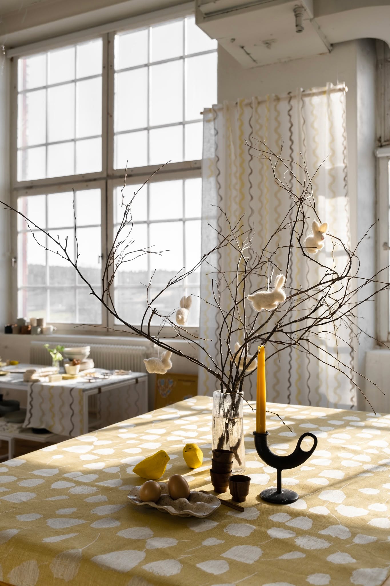 Glad Påsk! 🌸
Kom till oss på Spinneriet och fira påsken med äggjakt, tipspromenad och ett varv i våra vackra butiker. Varför inte stanna på en god lunch eller en glass? ☀