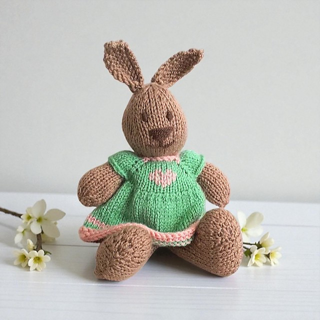 Who says there's not enough time to start another Easter project?
I bet you could knit one of these cuties before Sunday!
Which one will you choose?
And don’t forget—all my Easter patterns are 20% off right now!
https://www.ravelry.com/bundles/springtime-and-easter