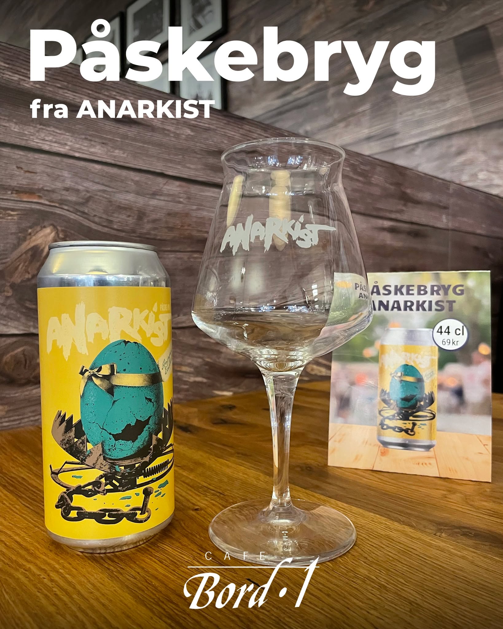 God påske 🍺🌱
Vi har en spændende påskebryg på menukortet lige i øjeblikket - et alternativ til de mere klassiske øltyper vi har... kan den friste?
Vi holder lukket alle påskehelligdage, men åbner sammen med resten af Aalborg Storcenter's butikker, igen på lørdag d. 4. april.
___
Anarkist Påskebryg (eller Påskeøl) er en moderne fortolkning af den klassiske påskebryg, der bryder med de traditionelle, tunge bock-typer. Det er en frisk og frugtig Hazy IPA.
Den er præget af intense noter fra humle, specifikt Citra og Eldorado, hvilket giver en frugtig profil med masser af citrus og tropiske frugter.
Alkoholprocent: 5,8%.