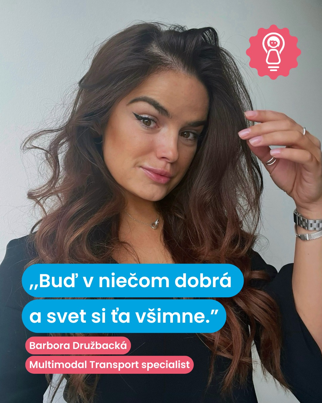 💌 Kto je Barbora Družbacká?
✈️ Barbora sa venuje zahraničnému obchodu s Čínou. S vášňou pre medzinárodný obchod manažuje letecké, námorné a železničné prepravy rôznych tovarov, od mikročipov až po veľké kontajnery.
🎓 Študovala na Ekonomickej univerzite v Bratislave a počas doktorátu sa venovala čínskej ekonomike. Dnes to, čo sa naučila, reálne využíva v práci.
📚 Popri tom prednáša, vzdeláva a na vysokej škole má vlastný predmet, kde študentom ukazuje, ako to funguje mimo učebníc.
@bashdruzbacka študentkám a študentom @gymnazium_gvpt odkázala:
✏️ Nemusíte hneď vedieť, čo chcete robiť – skúšajte veci a hľadajte, čo vás baví
💡 Chyby nie sú problém, vzdať sa je
🤝 Ľudia okolo vás vám môžu zmeniť život
⭐ Buďte v niečom dobrí a svet si vás všimne
🌍Barbora, ďakujeme za energiu a inšpiráciu.
#inspiringgirl #logistika #inspiringspeaker