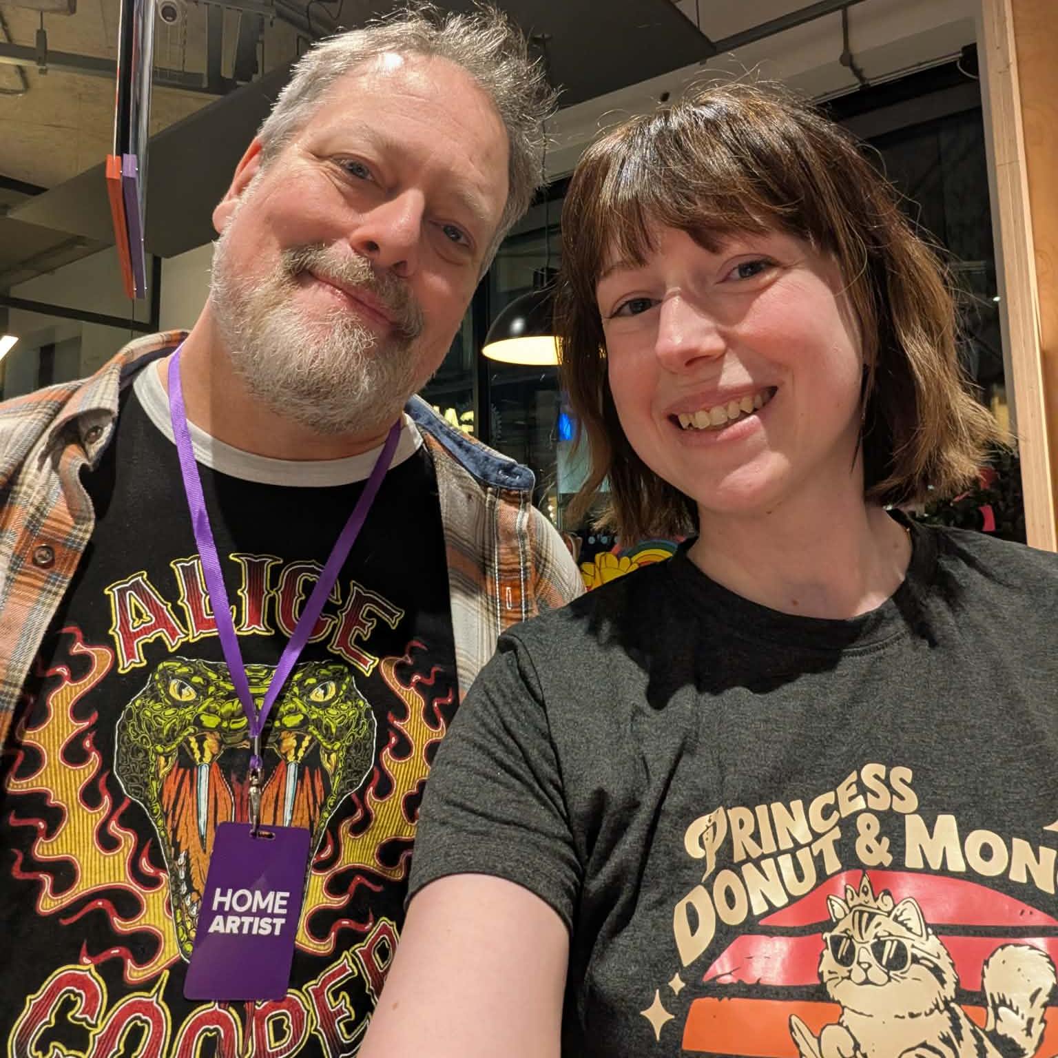 THAT TIME I MET THE AMAZING @mattdinniman at his Manchester Dungeon Crawler Carl meet & greet. What an amazing show, and SO LUCKY to have got signed copies of your amazing LitRPG novels! 🧝♀️🧙♂️📚
May I one day be able to write something as incredible and addictive as your #DungeonCrawlerCarl series.
... Prays to the creativity gods! 🙏🏻
I AM YELLING, CARL! 🙀
#PrincessDonut #princessdonut #princessdonutthequeenannechonk
#dungeoncrawler #DungeonCrawlerCarl
