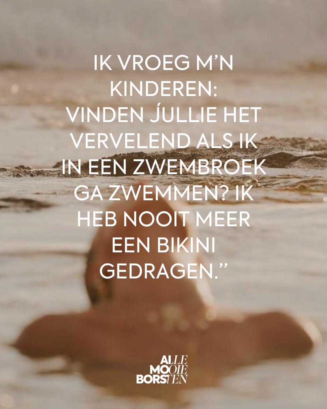 Toen mijn kinderen 10 en 12 waren, waren we in Zandvoort. Ik vroeg: vinden jullie het vervelend als ik in een zwembroek ga zwemmen? Ze zeiden: mam, jij bent toch gewoon jij. Wij zijn trots op je. Ik heb nooit meer een bikini gedragen.”
Lees het hele verhaal van Nienke op onze blog.
https://www.allemooieborsten.nl/post/kiezen-voor-plat
🧡
#gereconstrueerdeborsten #allemooieborsten #borstkanker #borstamputatie #happyflattie #keuzevrijheid