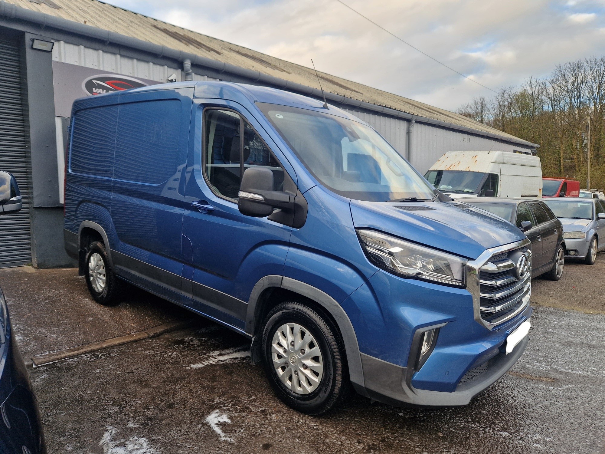 Another returning trade vehicle in with us from Manning Construction ๐ทโโ๏ธ
This one came in for a full pre-sale preparation, and it definitely needed bringing back to life after being used in a tough construction environment.
We carried out a deep interior clean, removing heavy site dirt, dust and debris, restoring the cabin to a far more presentable condition ready for sale.
On the exterior, we also tackled old adhesive residue from previous sign writing, safely removing glue build-up and improving the overall appearance of the vehicle.
The goal with pre-sale prep isnโt perfection โ itโs about maximising value and presentation, and getting the vehicle looking its absolute best for its next owner.
Another one turned around and ready to go ๐
If you're a trade customer or preparing a vehicle for sale, weโve got you covered.
๐ Unit 2, Gelligron Industrial Estate, Tonyrefail
๐
Bookings only โ limited availability
#ValetNShine #PreSalePrep #TradeWork #ConstructionVehicles #DeepClean #DetailingWales #SouthWalesBusiness #VehiclePreparation #WorkVehicleCare #CarDetailingUK #ValetingServices #BeforeAndAfter #ProfessionalDetailing