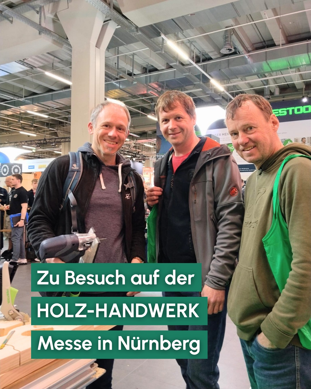 Zu Besuch auf der Holz-Handwerk in Nürnberg 🪵
Die Messe gehört zu den wichtigsten Treffpunkten für unsere Branche. Hier dreht sich alles um neue Maschinen, moderne Fertigung und aktuelle Entwicklungen rund um die Holzbearbeitung.
Für uns eine gute Gelegenheit, neue Eindrücke mitzunehmen, Ideen zu sammeln und zu sehen, wohin sich das Handwerk weiterentwickelt. 💡
#Schreinerei #HolzHandwerk #Messebesuch #Nürnberg #Holzverarbeitung #Handwerk #Innenausbau