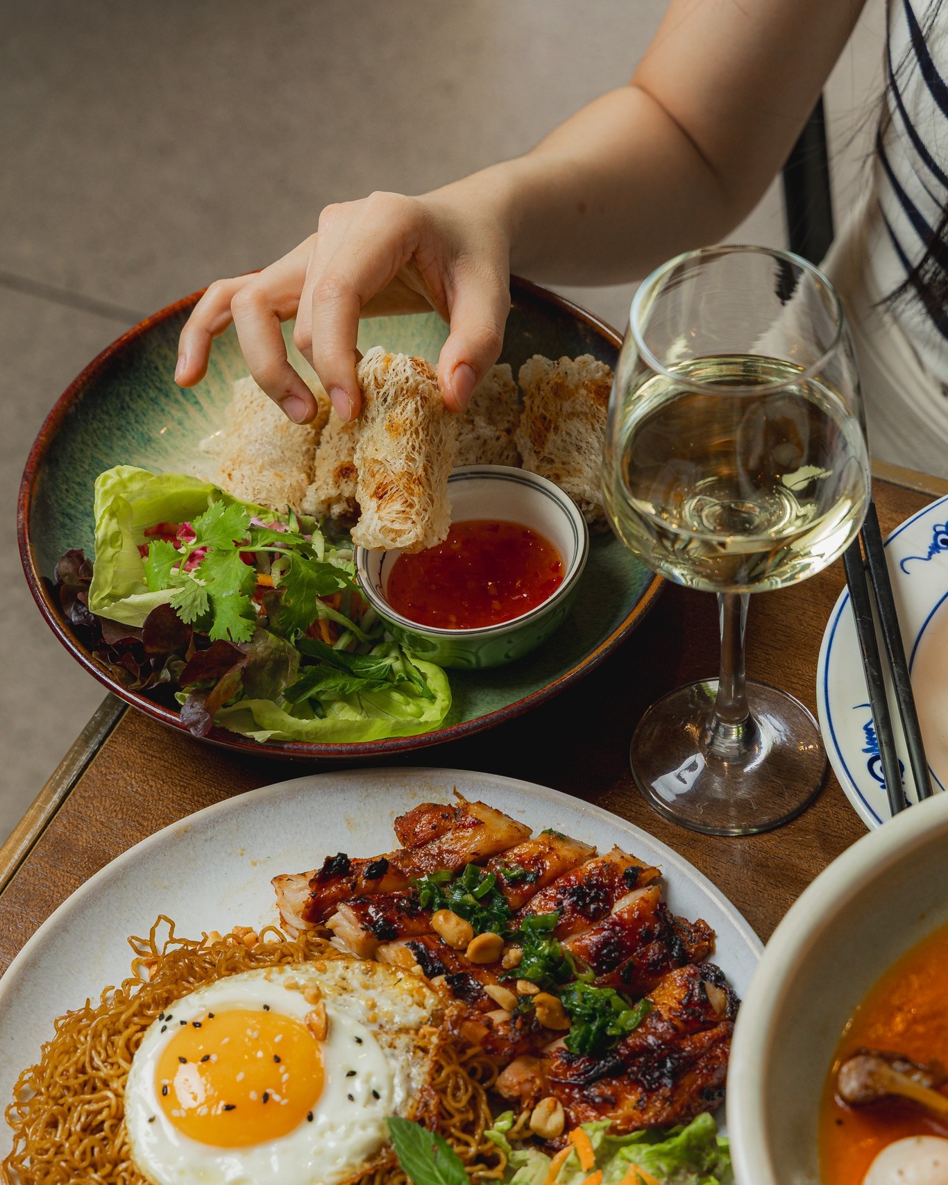 Hop into Chill Restaurant this Easter!
We are OPEN EVERY DAY throughout the holidays.
Whether you're visiting us in Crows Nest or Eastwood, we are serving up a hearty meal designed for sharing and celebrating. Let’s make this reunion one to cherish. ✨
📍 Crows Nest: 52 Willoughby Rd, Crows Nest NSW 2065
📍 Eastwood: 139 Rowe St, Eastwood NSW 2122