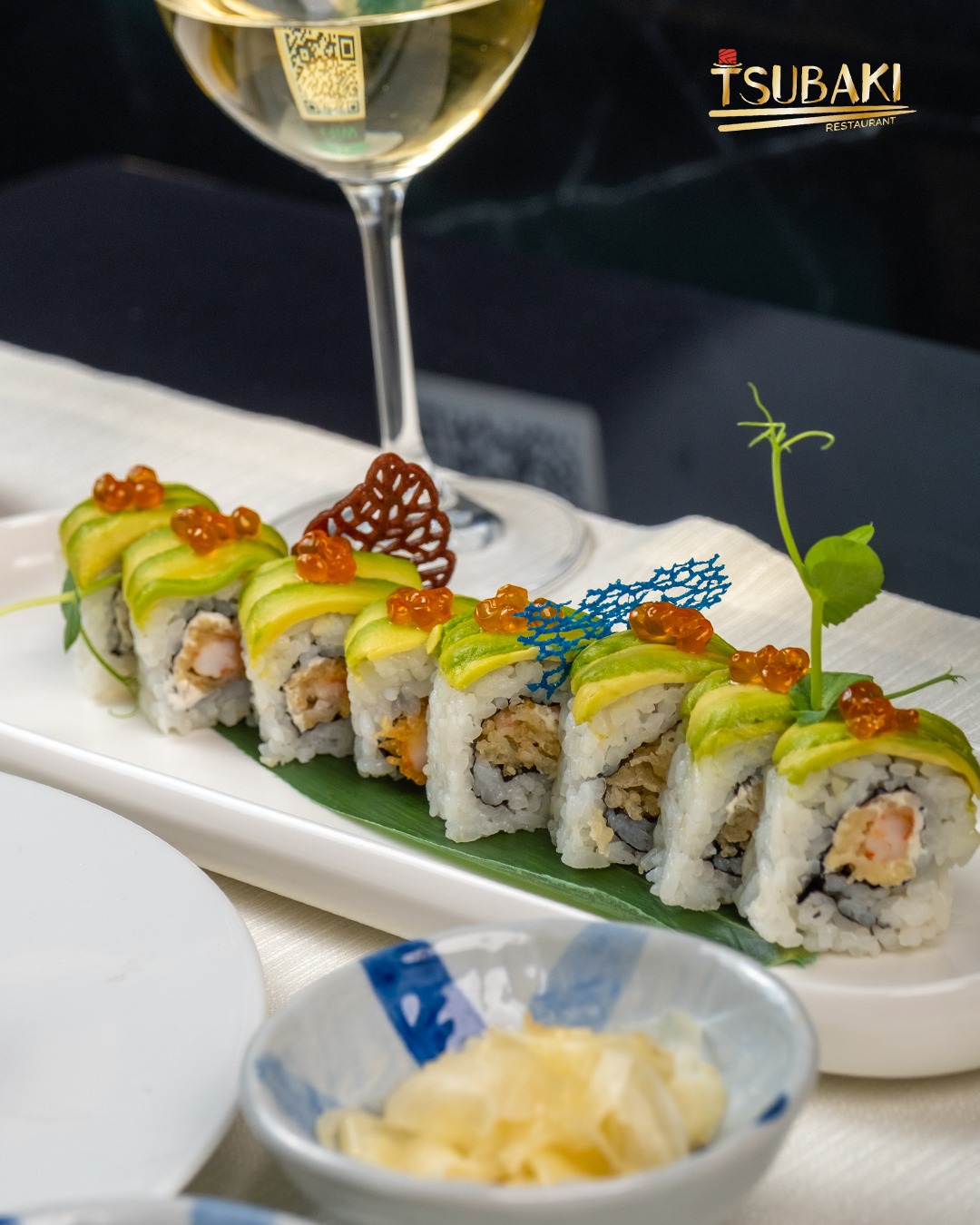 Da Tsubaki
Piatti preparati al momento 🥢
Per offrirti tutta la freschezza del sushi.
Prenota il tuo tavolo chiamando 📞 347 999 8888
Guarda i nostri menù su 👉https://tsubakisushi.it
📍Via A. Vespucci 5, Gallarate, Italy
#sushimisto #sushi #sushilovers #salmone
#ristorantegiapponese #cucinagiapponese
#cucinacinese #ristorantecinese #piattigiapponesi
#asianfusion #allyoucaneat #pescefresco #sashimi
#piatticinesi #asianfood #gallarate #gallaratecity
#gallaratecentro