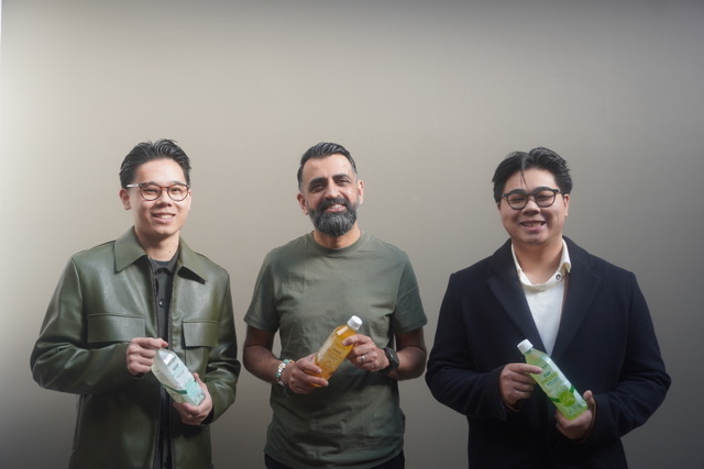 DE GJORDE DET!
Kæmpe tillykke til Christopher og Christian fra @veradrink.dk, som i går aftes landede en investering i Løvens Hule!
Vi glæder os til at følge næste kapitel af rejsen og hepper fortsat fra sidelinjen.
Stort tillykke til jer begge! 🥂✨