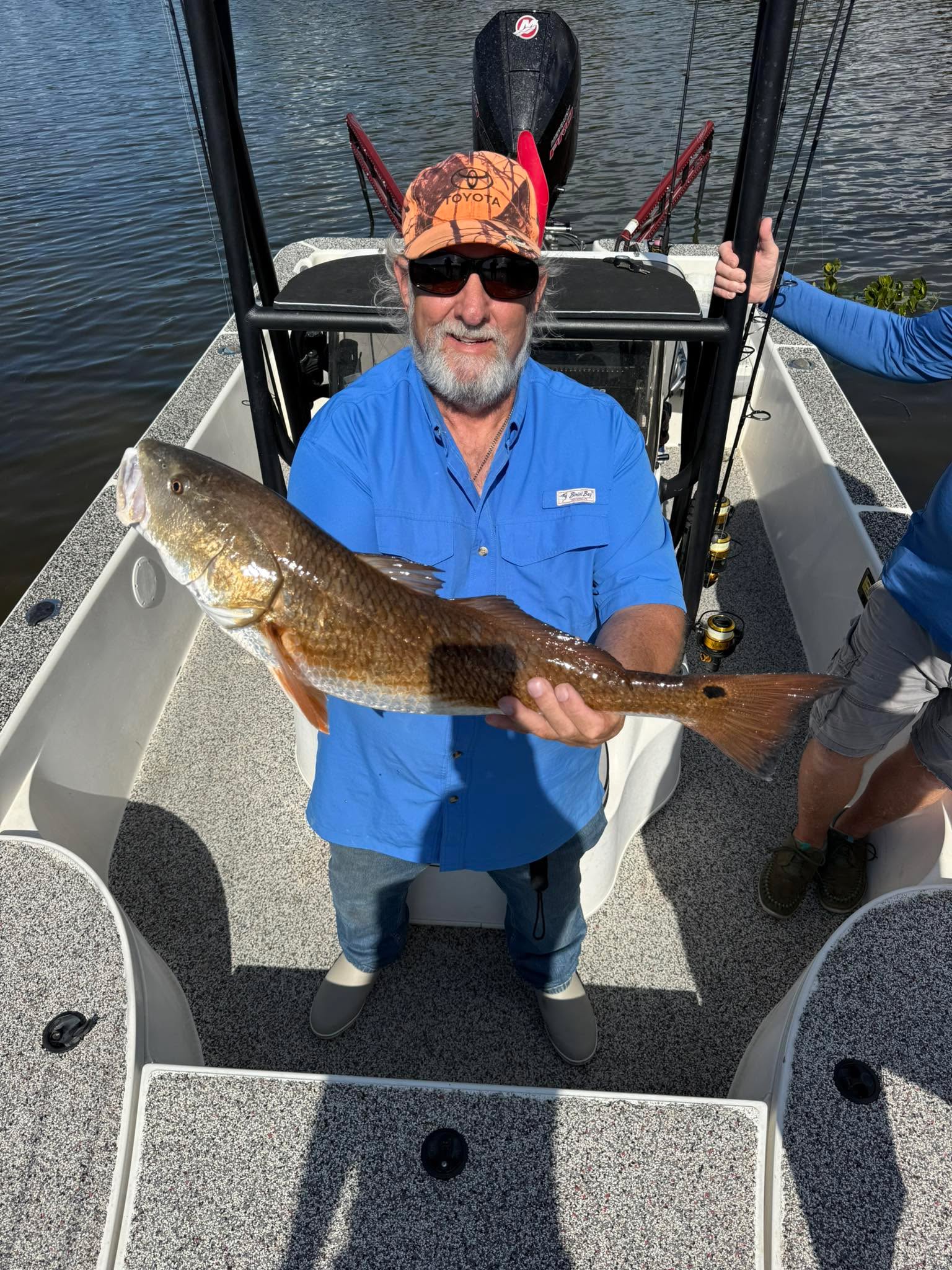 Spring is springing! All the 15-25” Snook you want with a side of Redfish if you are lucky!
Slobby Joe Charters
Slobbyjoecharters.com
813-624-8000
@highlight