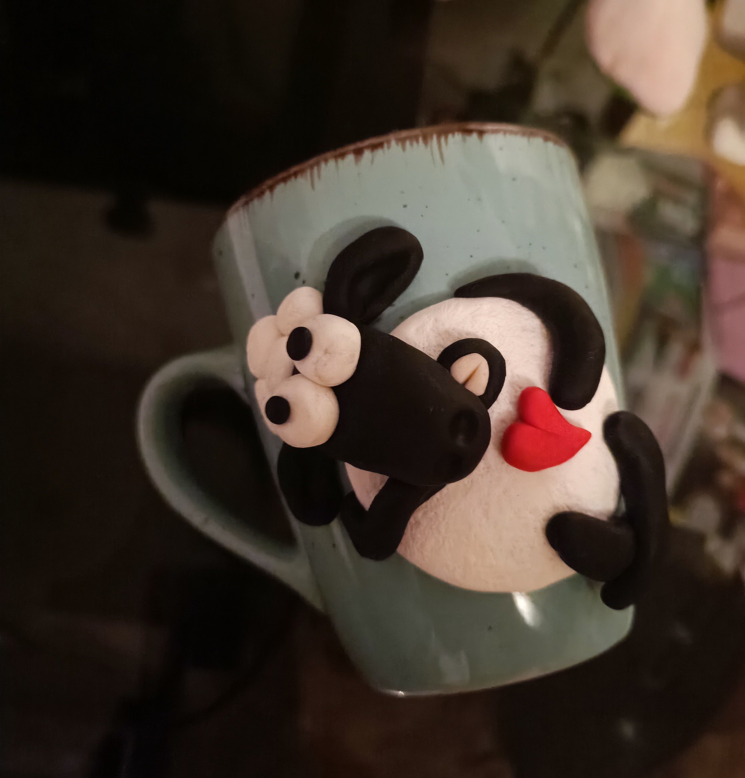 Spezial Auftrag von meinem Mann Haferl mit seinem Liebling Charakter 🤣🐑 #schaf #spezialaufträge #handmadewithlove❤️ #gaylove🏳️🌈