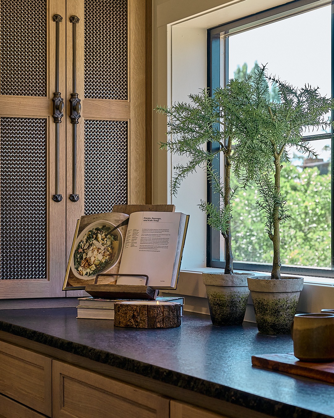 A moment, not a room.
Light on the counter.
Pages left open.
Something paused, mid-day.
It’s the in-between that makes it — not staged, just… settled.
Natural textures.
Soft shadows.
Details you almost miss if you rush.
That’s where the story lives.
Because sometimes the best spaces aren’t the ones you walk into — they’re the ones you linger in.
📩 If that’s the feeling your project deserves, let’s create it.
#interiordetails #quietmoments #architecturalphotography #naturallight #designinspiration #lifestyleinteriors #marketing #lifestyle #rootforeachother #joncahillphoto @rootdesignco