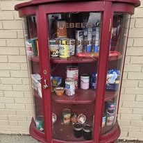 A HUGE THANK YOU to Carol and Tom for fixing the broken door on our blessing box. Last week's heavy wind blew it right off, but They were able to salvage the pieces and put it all back together again! ❤
#rebelfitstudio #rebelsalwaysrise #brownsburgindiana #plainfieldindiana #avonin #Community #hendrickscountyindiana #danvillein #smallbusiness #ShopSmall