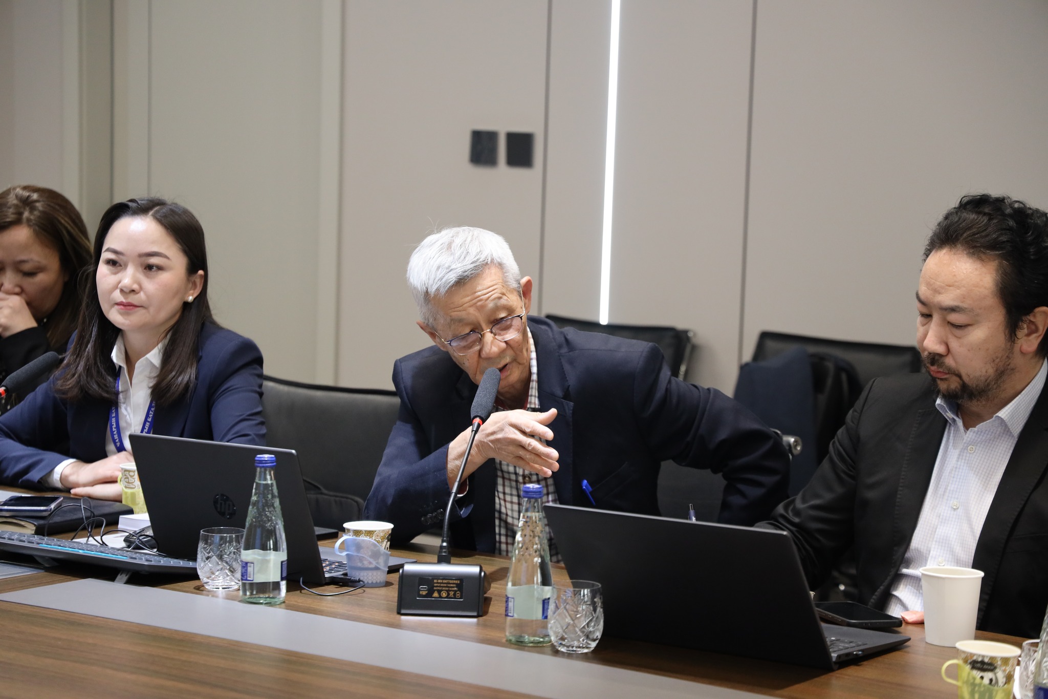 ISO 21001:2025 аудит эхэллээ
Хүмүүнлэгийн ухааны их сургууль нь 2025-2026 оны хичээлийн жилд Боловсролын байгууллагын менежментийн тогтолцооны ISO 21001:2025 стандартыг үйл ажиллагаандаа нэвтрүүлснийг баталгаажуулах чиглэлээр ажиллаж байна.
Үүнтэй холбогдуулан Их Британи, Умард Ирландын Нэгдсэн Хаант Улсын “Certiva Ltd” байгууллагаар хөндлөнгийн аудит хийлгэхээр тус компанийн Монгол дахь албан ёсны төлөөлөгч “FMC групп”-тэй хамтран ажиллаж, баталгаажуулалтын ажлын хүрээнд хөндлөнгийн аудит 2026 оны 4 дүгээр сарын 6 өдөр албан ёсоор эхэллээ.
#ХүмүүнлэгийнУхааныИхСургууль #HumanitiesUniversity #хис #iso210012025 #хөндлөнгийнаудит