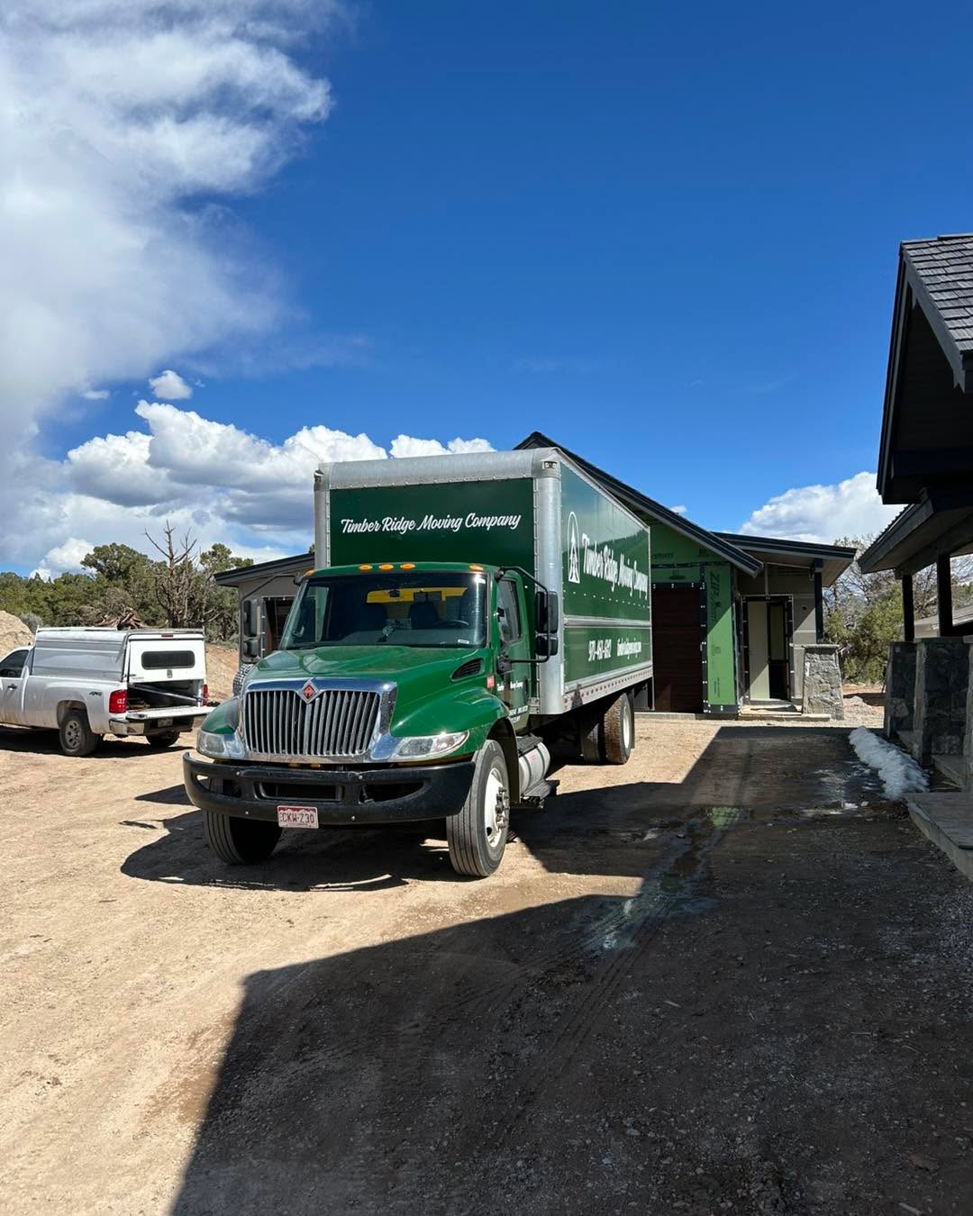 Back in Eagle for another cabinet delivery 🚛⛰️🦌
Call today and schedule your move today!
📱970.460.6812
#moving #millikencolorado #johnstowncolorado #furnituremoves #coloradomovingcompany #unloading #unload #movingcompany #loading #windsorcolorado #Loveland #movingday #laboronlymovers #MovingQuotes #fortcollins #eaton #severancecolorado #packing #coloradorealtor #localmovers #timnath #movinghouse #berthoudcolorado #Longmont #greeley #coloradorealestate #laboronlymoves #supportlocalbusiness #supportlocal #smallbusiness