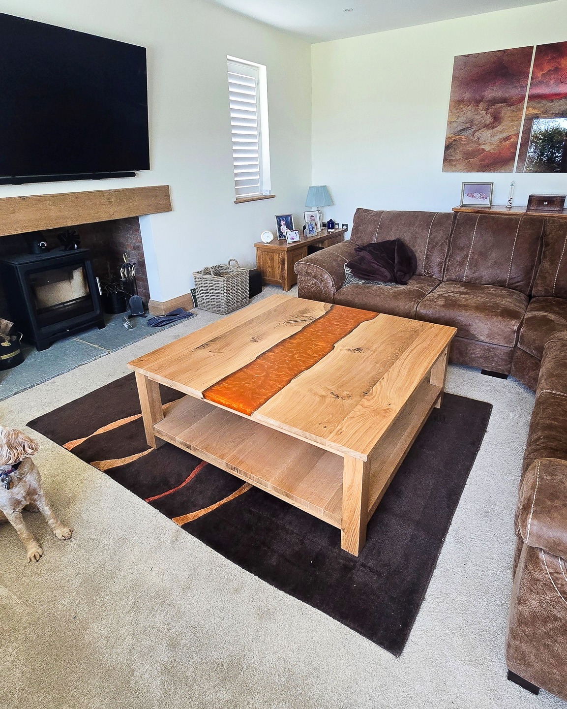 Liquid sunshine called… it wants to hang out in your living room. ☀
.
Available to order on our website!
Visit www.rcc-furniture.com for more information.
.
.
#amberresin #epoxyresin #resintable #bespokefurniture #homeinspo