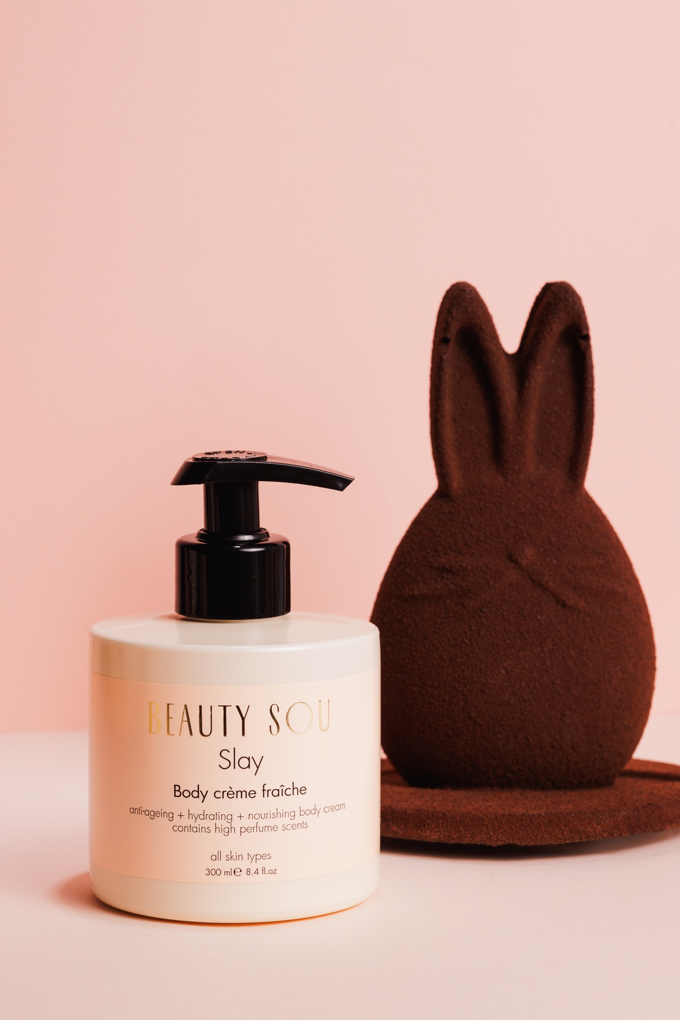 Confident. Sophisticated. Slay. ✨
Our new Crème Fraîche is here to dominate your beauty routine. With a texture as light as whipped cream and a scent that lingers like a secret, it’s the ultimate boost for your confidence.
Experience the fusion of fresh red fruits and the deep, sensual magnetism of Amber and Musk. 🕊️
Vegan. Cruelty-Free. Pure Attitude.
Ready to Slay? 🖤
#BeautySou#SlayYourSkin#BodyCremeFraiche#LuxuryBodyCare#GourmandScents#SelfCareRitual#ConfidenceInABottle#SexyAesthetic#ClassyWoman