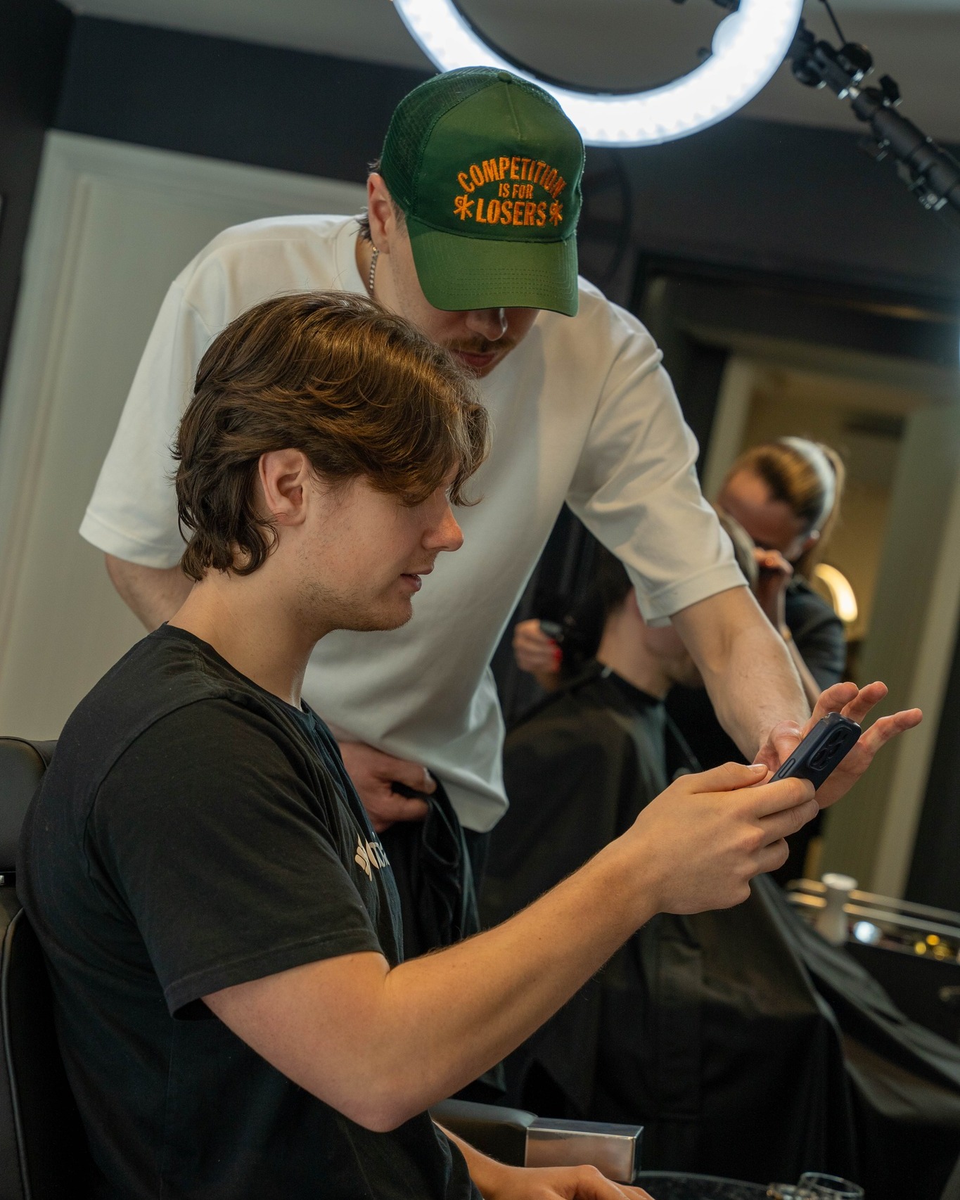 CONSULTATIONS
Taking the time to understand what you want, what works for your hair, and how it needs to sit day to day, not just how it looks when you leave the chair.
It’s a conversation, not a quick question. That’s how you get a result that actually lasts.