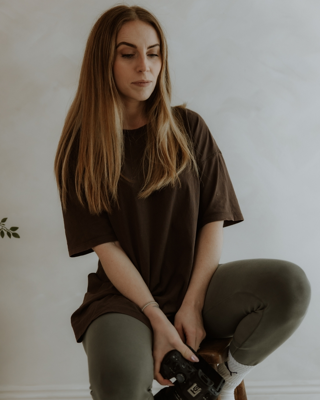 A little heads up from me....🤍 I'm in the process of tidying up my packages, nothing dramatic (no price increases, I promise) just restructuring - making everything cleaner, clearer, and easier to navigate. Most of it is backend workflow jargon.
I want what I offer to actually reflect what you need and I also want to make sure the whole process is smooth sailing. So before I finalise anything, I'd love to hear from you all.
Is there something you've always wished I offered? A package that doesn't quite exist yet? Something you'd love to see? Add on's perhaps? Or something else?
Drop it in the comments or slide into my DMs. I'm all ears and I genuinely mean that. Your feedback is so helpful (tysm!!🤍)
#stleonardsonseaistheplacetobe #HastingsPhotographer #HastingsFamilyPhotographer