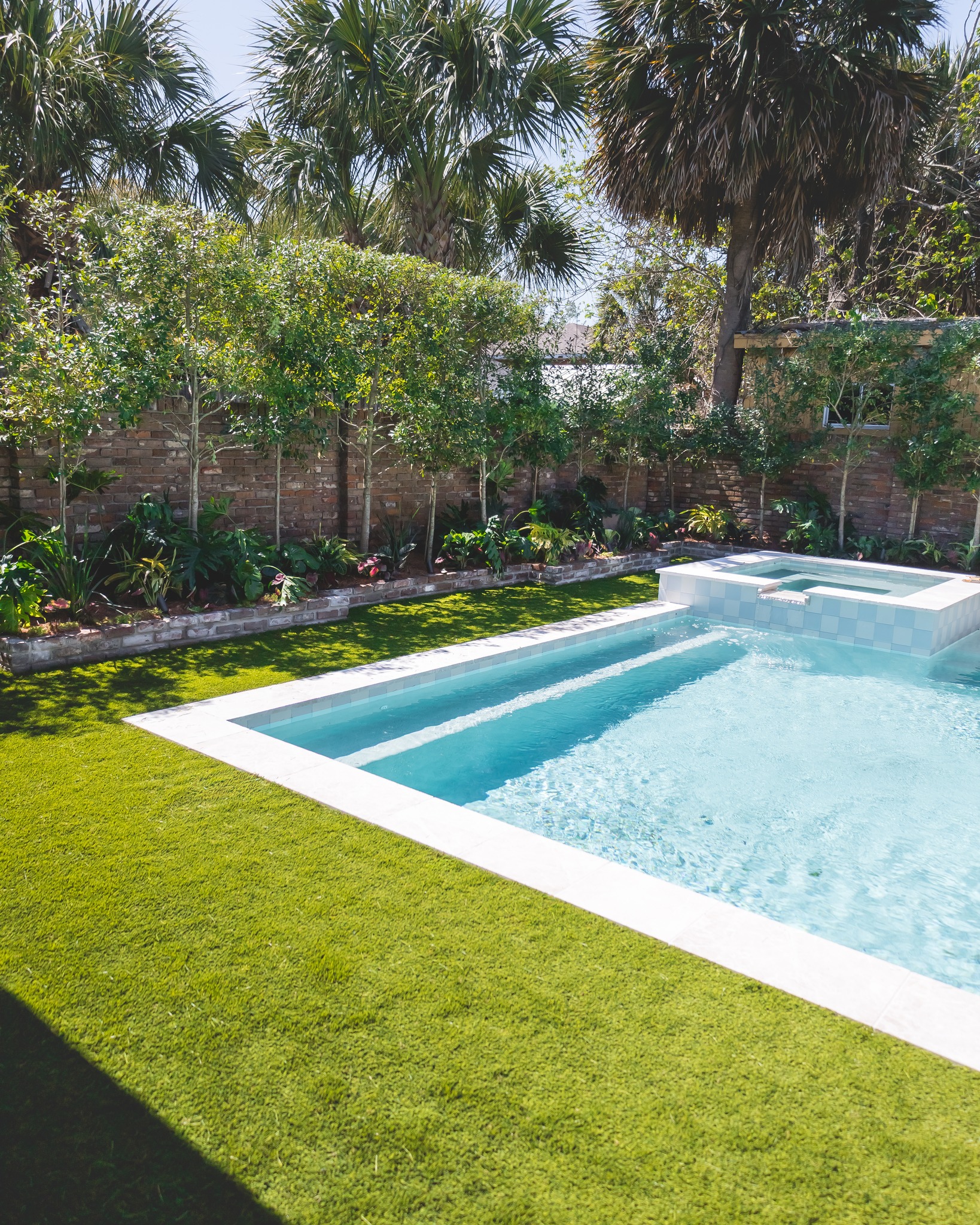 New pool. New turf. New garden beds.
Built for summer days and backyard nights ☀️🌙
▫️ ▫️ ▫️ ▫️ ▫️ ▫️ ▫️ ▫️ ▫️ ▫️
#thegardengateslandscapecompany #landscapedesign #residentialdesign #residentiallandscapedesign #neworleanslandscapes #pavers #thegardengateslandscapecompany #neworleans #metairielandscapes #design #iheartnola #artificialturf #turf #design