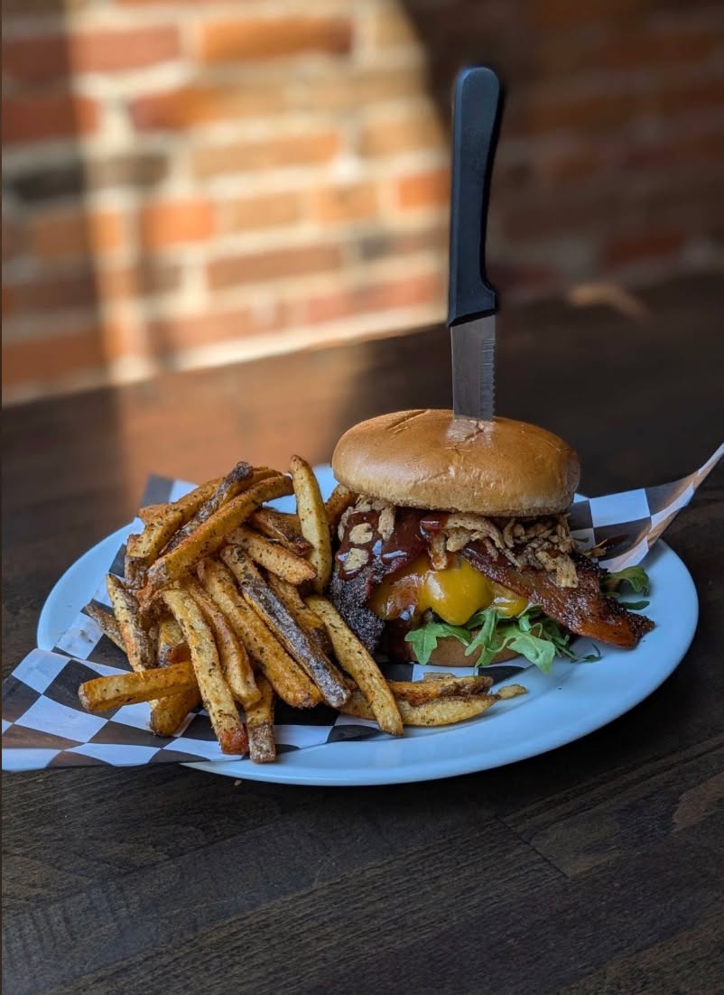 April just got better.
Tangy BBQ Haystack Burger is here ๐
Arugula, House Pickle, Cheddar, Black Pepper Bacon, NEW Tangy BBQ, Garlic Fried Onions on Brioche. Messy in the best way.
Youโll figure it out after the first bite.
#rigbyforthepeople #burgerofthemonth #madisonfoodie #april #food
