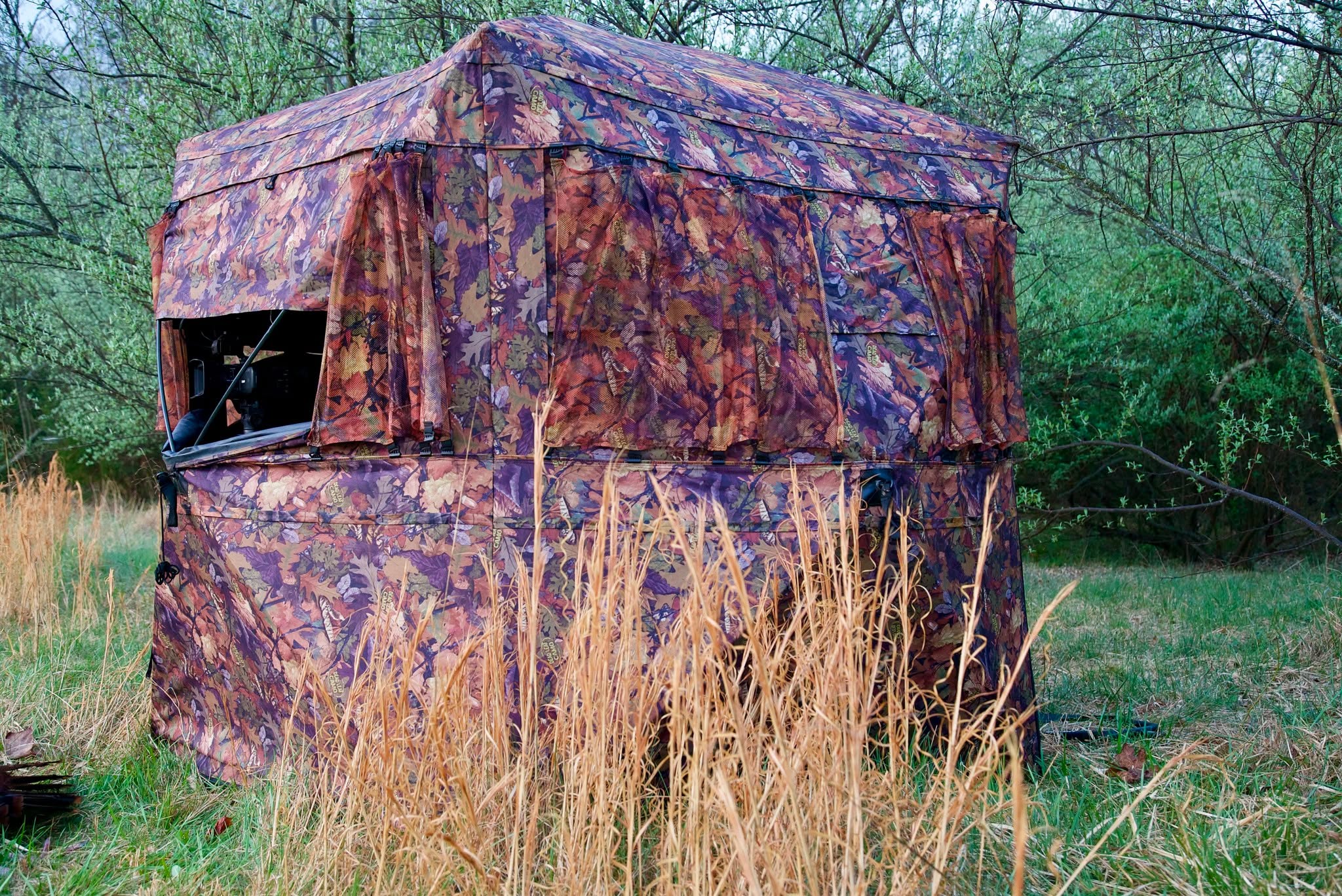 In turkey season there's a checklist of things you need to take to the woods and the Ground Fort Blind would be one of them!
#turkeyhunting #turkeyseason #huntingseason #hunting #outdoors