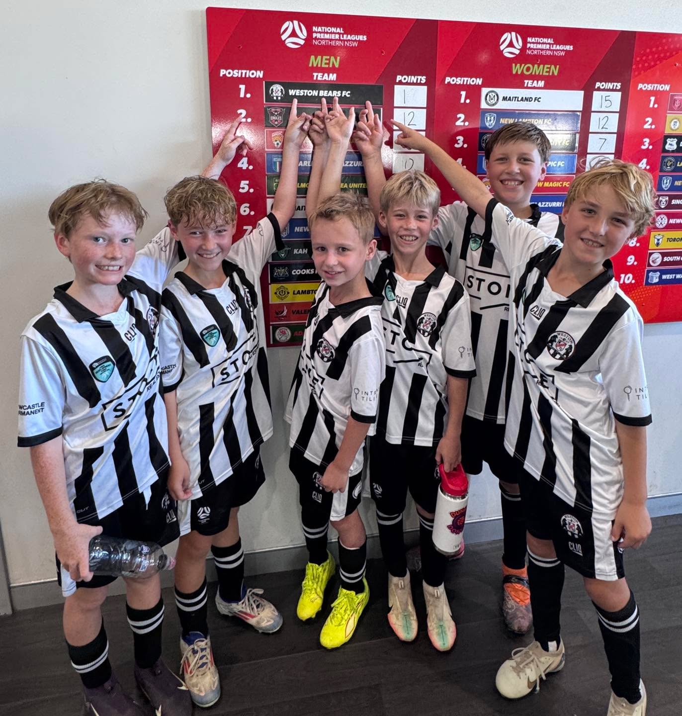 Little Bears, big smiles, and First Grade sitting exactly where we want them — on top of the NPL ladder! 🥇
Best of luck to the boys for today’s game as they look to stay there! 🖤🤍
#COYB 🐻