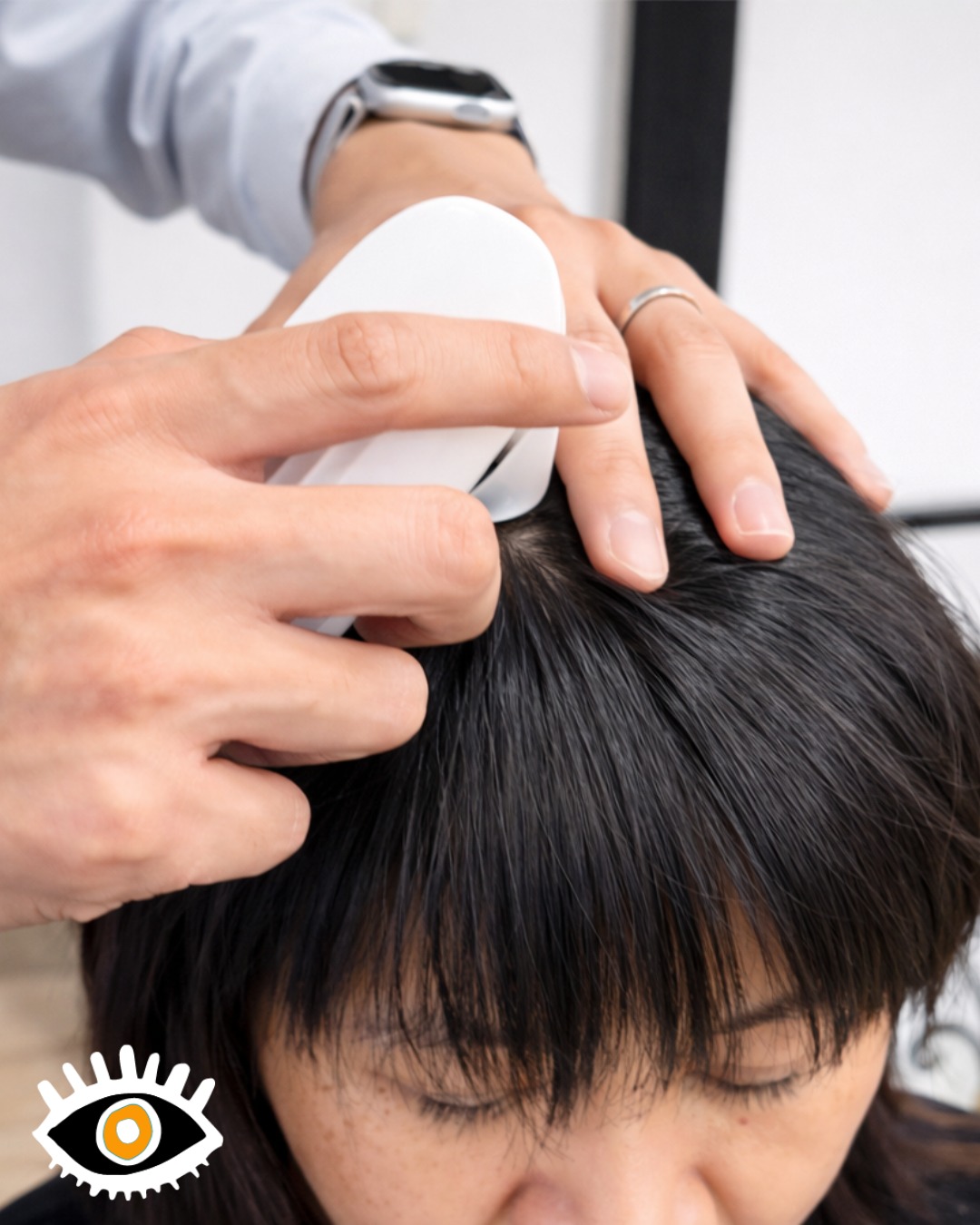 🔬 Consultant en Dermocosmétique Capillaire (Trichologie)
Une formation dédiée à la compréhension du cuir chevelu et du cheveu, pour aller au-delà de la technique classique. Vous apprendrez à réaliser un diagnostic capillaire précis, à identifier les déséquilibres et anomalies, et à utiliser la caméra capillaire pour analyser les besoins de vos clients.
L’objectif : proposer des protocoles de soins personnalisés, adaptés à chaque situation, en salon comme à domicile.
✨ Une expertise complète pour développer une approche plus pointue, plus technique et plus différenciante.
⚠️ Formation exclusive Factory Education
#formation #factoryeducation #formationcoiffeur #trichilogie #caméracapillaire