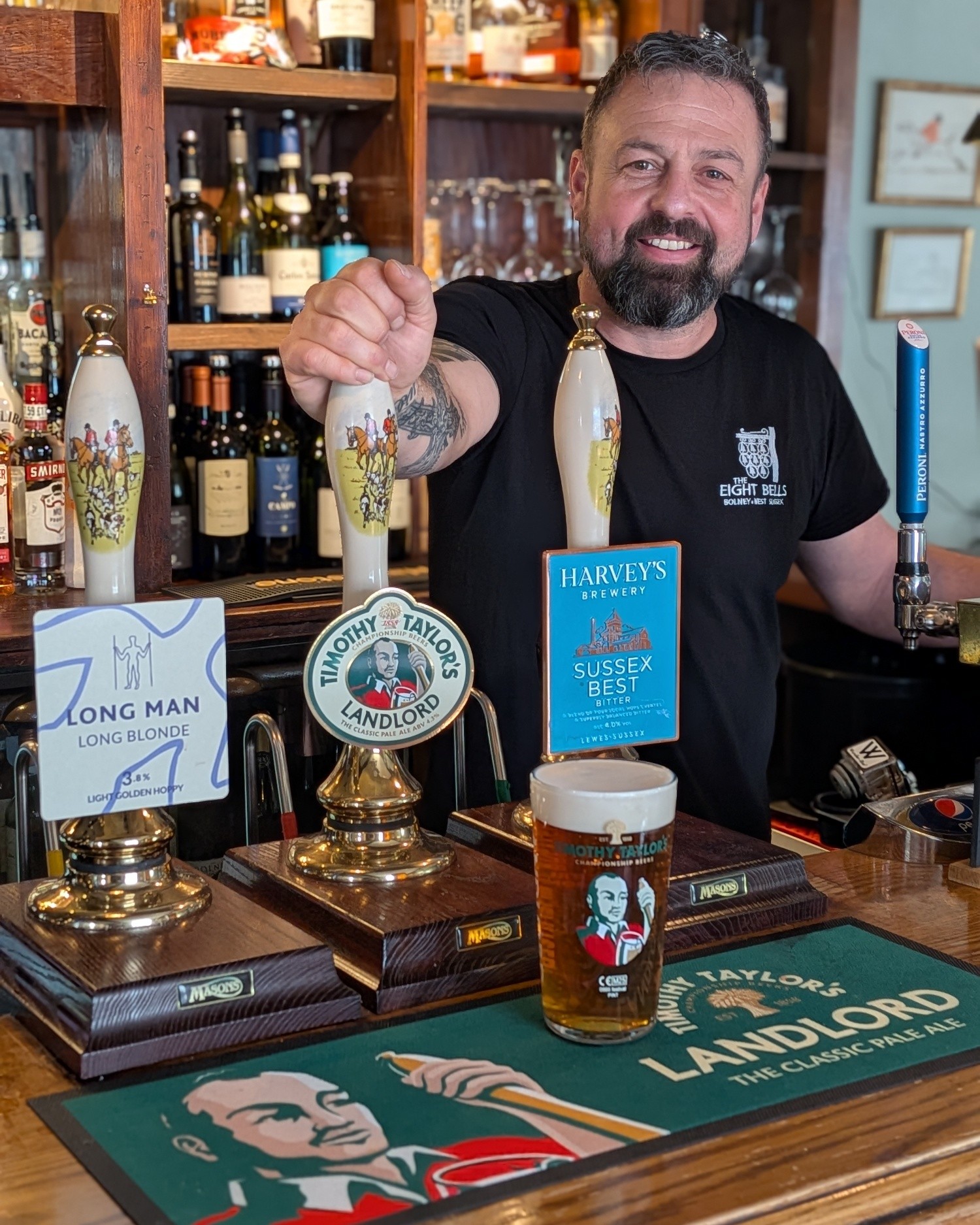 🍻The Eight Bells, Bolney... Now serving all your favourites this spring 🌱
You have spoken and we have listened 🌞
Timothy Taylors has now been added to our wonderful local Harvey's Best and Long Man.
@harveysbrewery @timothytaylorsbrewery @longmanbrewery @supportlocal