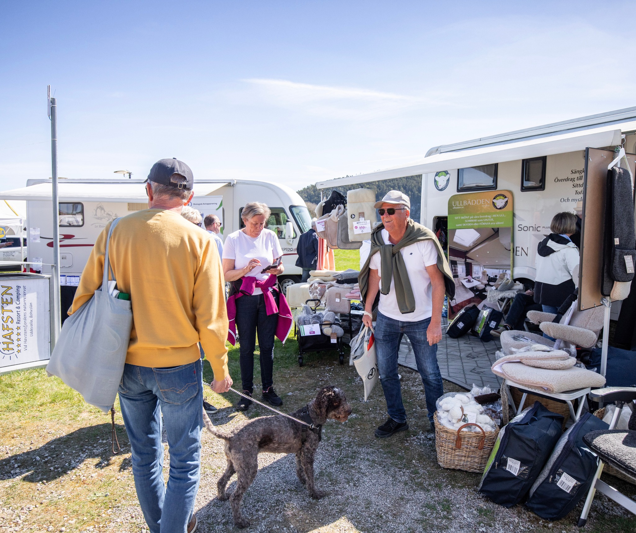 11 dagar kvar till mässan!! 🤩🚐👏
Shopping, inspiration, något gott att dricka 👀 och förhoppningsvis massor av sol och bad i poolområdet 💦😁
📆25-26 april
Och bokningsläget på campingen för mässhelgen ser riktigt bra ut 👌Men lugn... det finns fortfarande platser kvar om du inte hunnit boka! 🙌
Tips! Om du vill äta i Restaurang Corallen under helgen, boka ett bord redan nu, vi brukar ha fullbokat 💙
Vi ses väl där??? 🤩☀️
hafsten.se/event/bohuslans-husvagns-och-husbilsmassa