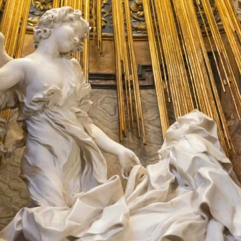 "...me pregunté si las causas del dolor sexual y amoroso de los incel y las mujeres trans no estarían interconectadas, aunque las manifestaciones del dolor y la forma de lidiar con el mismo resultaran ser distintas. ¿Y si hubiera más personas en este mundo, además de los incels y las mujeres trans, a las que les duele también el amor y el sexo en nuestra sociedad actual? ¿Nuestros dolores estarían interconectados? ¿Por qué nos duele el sexo y el amor en el mundo actual? ¿Los incels nos pueden decir algo sobre el amor y la sexualidad en el mundo contemporáneo? ¿Por qué el pensamiento incel se está volviendo cada vez más popular entre los hombres jóvenes? ¿Cuáles son los dolores y los malestares que interpela?"
🍂Te invitamos a leer este ensayo de Leah Muñoz, quien se pregunta por qué hoy el amor y la sexualidad duelen.
👉https://www.heredadpalabras.com/post/incels-por-qué-duele-el-amor-y-la-sexualidad-en-nuestro-mundo-capitalista-actual
#SomosHeredad