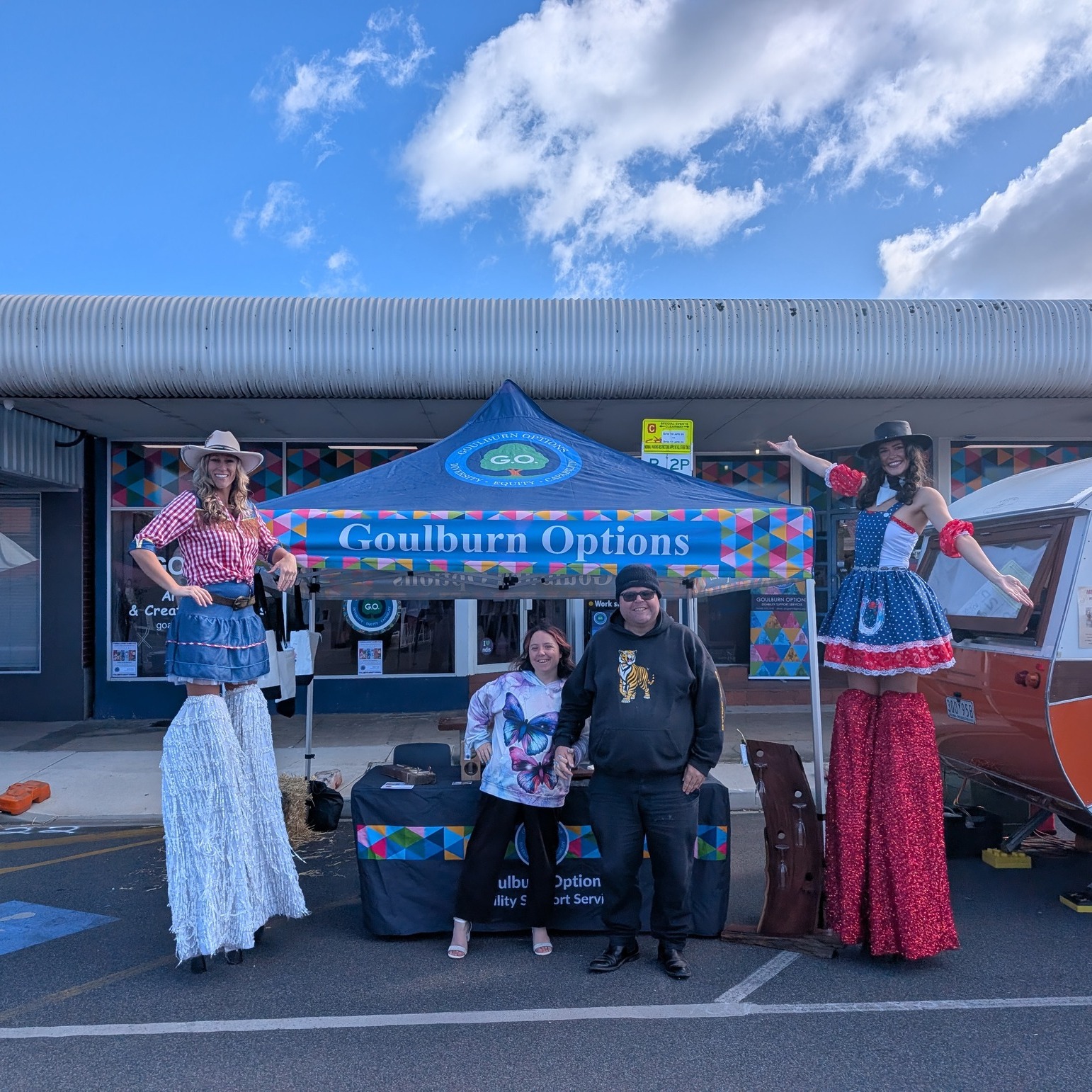 Tastes of the Goulburn round up! 🤩😍✨
Thank you to everyone who came by to support our Pop Up Art Show as part of the Tastes of the Goulburn Festival! We had another fantastic year full of community, creativity and fun! Congratulations to the whole art team for putting on such a fantastic show!
#GoulburnOptions #BiggestLifePossible #DisabilitySupportServices #DisabilitySupport