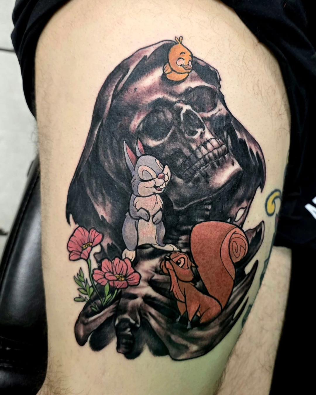 WOWZA! We are absolutely blown away at how this piece by Jordan turned out! ❤️🧡🩵💚🤍🩶🖤
Jordan has recently started making these color & black and white pieces and has a bunch more available for grabs! $300 a piece, large sized! 📏 arms or legs! You can check them out on his personal profiles! 😁
Call the shop at 989-835-6672, stop into 3126 Jefferson Ave, or message us on Facebook or Instagram to book! 🖤🤍🖤🤍
