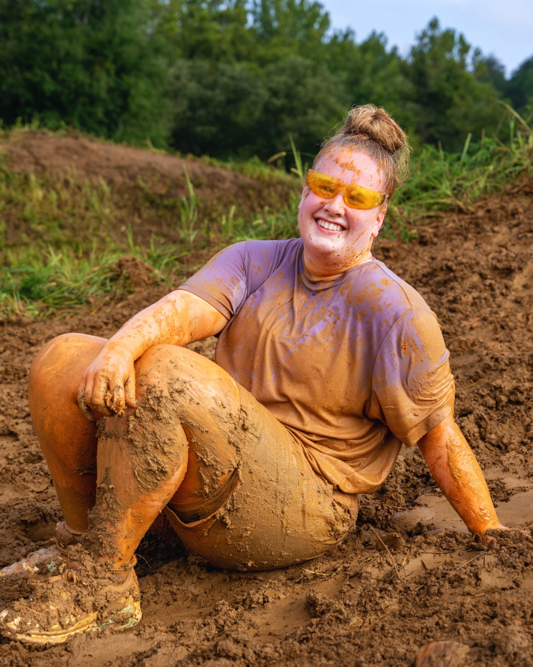 Mud makes good times. ✌️
#OhanaMudRun #MorgantonMudRun #MudRunNC #MorgantonNC #FamilyMudRun #KidsMudRun #FamilyFun #GetMuddy #MudLife #Muddy #ObstacleRace #SummerFun #mudbuddies #ExploreNC #badassmamajama #mudmama #mudrun #ohanamudrun #familyfun #mudtherapy