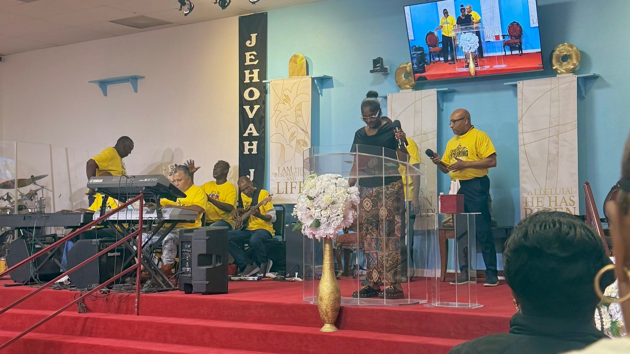 Nothing But Leaves - Bishop Donny Banks
Minister Armani E. Williams
Itโs Testing Season
Scriptures on testing indicate that God uses trials to refine faith, strengthen character, and reveal the heart, rather than to cause failure. These tests are temporary and designed to confirm commitment, often described as purifying precious metal. Key verses assure believers that God limits the intensity of tests, ensuring a way to endure.