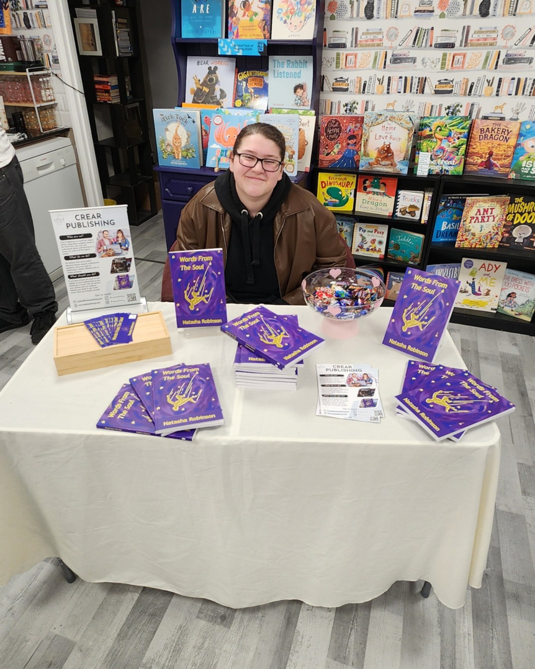 Reminiscing on Saturday's book launch ... it was such a success 🙌🏼 over the moon for Natasha and the response to her debut collection 'Words From The Soul' proudly published by us.
Here some more snaps from the event 📸
📍Special thank you to Electric Beacon Books for hosting us!
#crearpublishing #poetry #booklaunch #nereaders