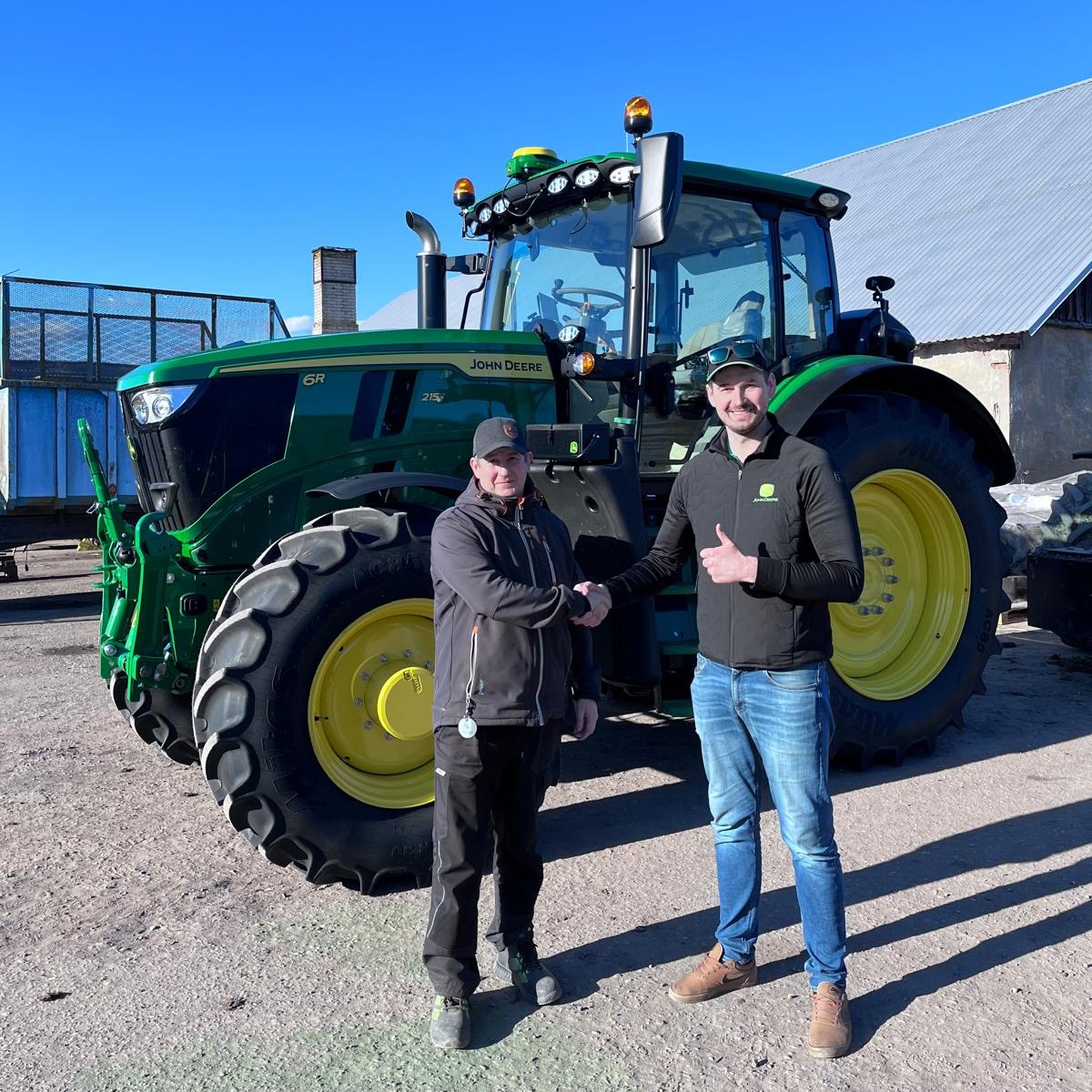 💫Tartu Agro-s alustab sel hooajal tööd uus John Deere 6R 215🎉Taimekaitsetöödele mõeld....