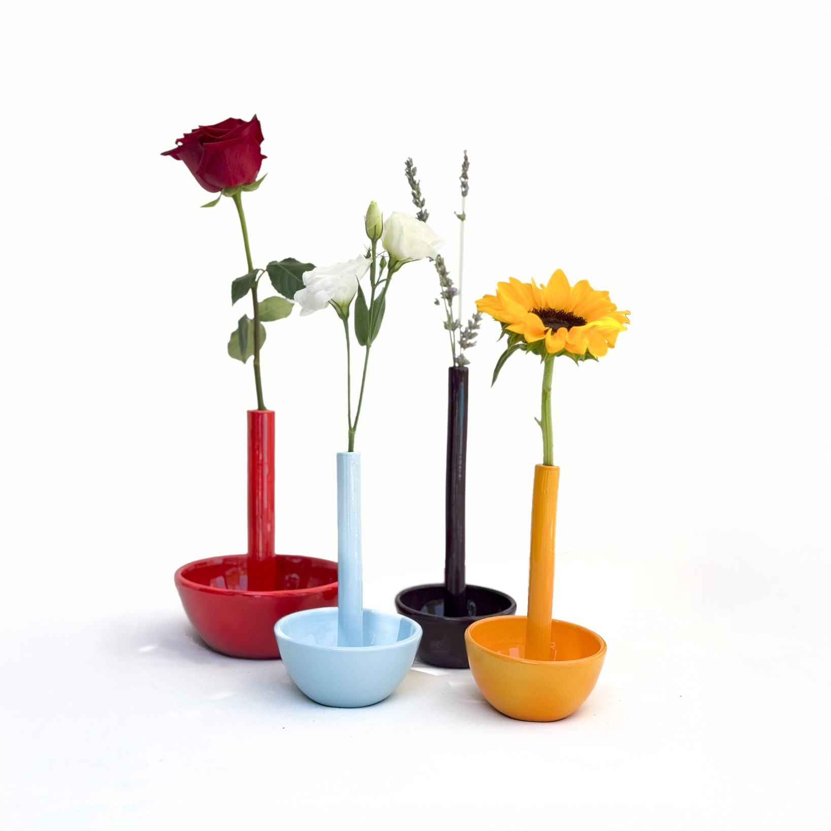 Like a thread dancing around the spindle, Cocca is born from the ancient art of spinning, when wool was wound, guided by weight and time. The vases are inverted spindles: the
The hemispherical form holds water and a flower, whilst the cylinder becomes the stem. Each piece, unique and signed, takes shape through gravity, which, during the drying process, moulds the ceramic, making every piece one-of-a-kind. Visit TRADEprive to explore the full @g._onnis collection and shop for your store easily and securely