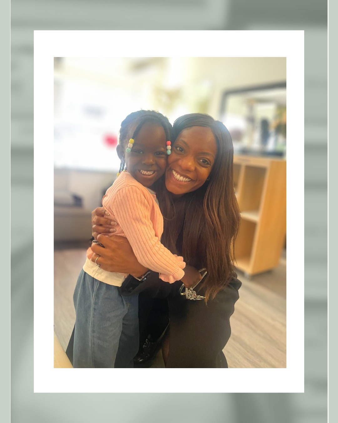 Take your Niece to work day resulted in an official increase in the salon cute factor of * checks notes * 178%. At least.
This little cutie was a superstar, helping us out with a special mission for the brilliant @officiallittleprincesstrust We'll show you the results very soon!
Auntie Caroline is very proud! ❤️ 💜
#bespokewig #humanhairwigs #bespokewigmaking #wiglife #bespokewigmaker #luxurywigslondon #littleprincesstrust