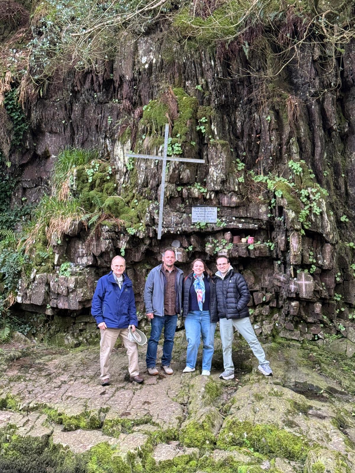 Ever stood in a quiet Irish field and realized you're standing on history? 🇮🇪
When you're out in the countryside, especially places like Glenville in Cork, you’ll often see these massive, mossy rocks sitting in the middle of nowhere. To the casual passerby, they’re just part of the landscape. But if you're with our guide, Tony, he’ll tell you the real story.
Back in the 17th and 18th centuries, during the Penal Laws, being Catholic in Ireland meant you were basically living in the shadows. Going to church was illegal, so the locals did what the Irish do best: they adapted. They took these rocks, tucked them away in hidden fields or deep in the woods, and turned them into secret altars. They usually picked a spot on a bit of a hill, just so they could keep an eye out for soldiers coming to arrest them.
Some of these rocks were even "Wart Stones" believed to have healing powers long before the persecution, which just made them feel like even more of a natural sanctuary.
Standing by one of these rocks today, you can really feel the courage and solidarity that kept Irish identity alive when everything was stacked against it.
Have you ever visited a hidden spot like this in Ireland? Let us know in the comments! 👇
📸 Thanks Tony for the photos!
#Ireland #IrishHistory #LittleGemTours #MassRocks #CorkIreland #DiscoverIreland #HiddenIreland #IrishHeritage