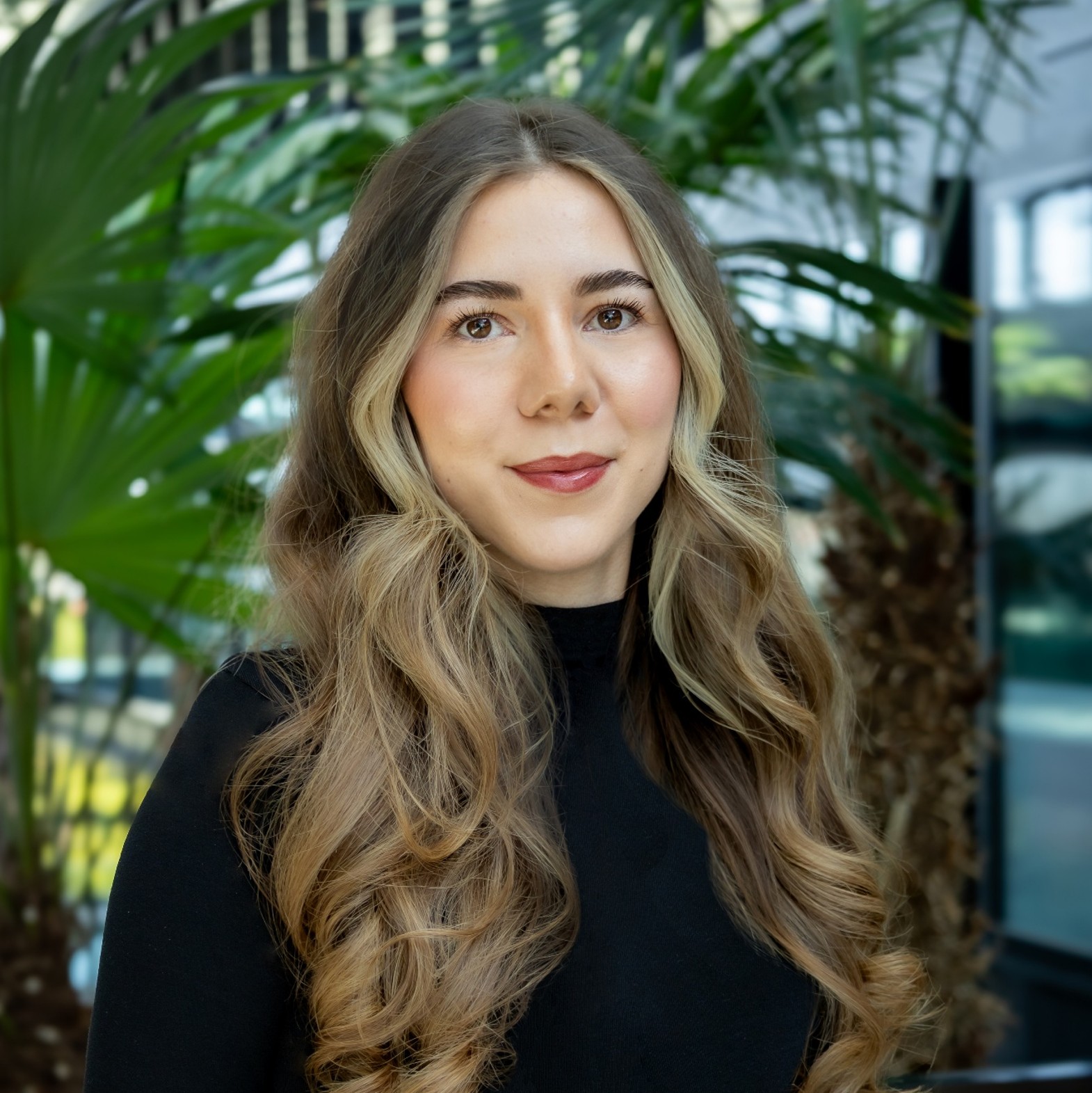 🌟 Herzlich willkommen im Team, Annabel! 🌟
Seit April bereichert Annabel unser Team in der Vermietung – wir freuen uns, sie an Bord zu haben! Mit ihrer Leidenschaft für Immobilien und frischem Elan ist sie eine kompetente Ansprechpartnerin für unsere Kunden.
Ob am Telefon unter +43 5572 375252 373 oder per E-Mail an annabel.loretz@bb-immobilien.at – Annabel freut sich darauf, euch mit Rat und Tat zur Seite zu stehen.
Wir wünschen dir einen tollen Start und viele spannende Projekte mit uns! 🚀
#immobilien #vorarlberg #immobilienmakler #umzug #wohnung #neuewohnung #wohnungmieten #mietwohnung #mietwohnungen #immobilienvorarlberg #NeuesTeammitglied #ImmobilienMitLeidenschaft #HerzlichWillkommen