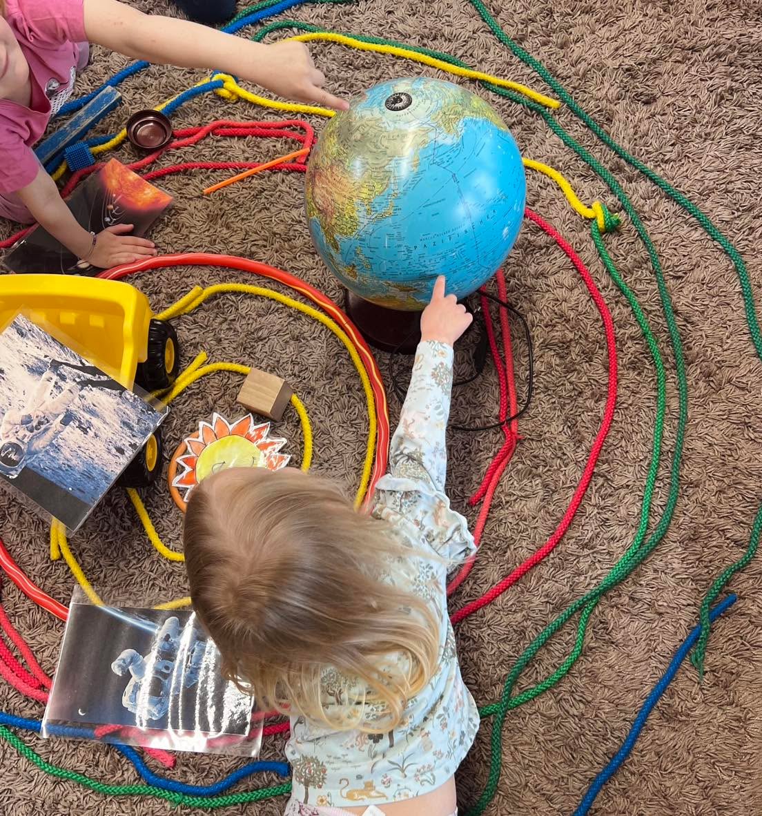 Naprendszerünk 🌍🪐✨☀️. #babolygó #óvoda #gyerekek #kindergarten #children