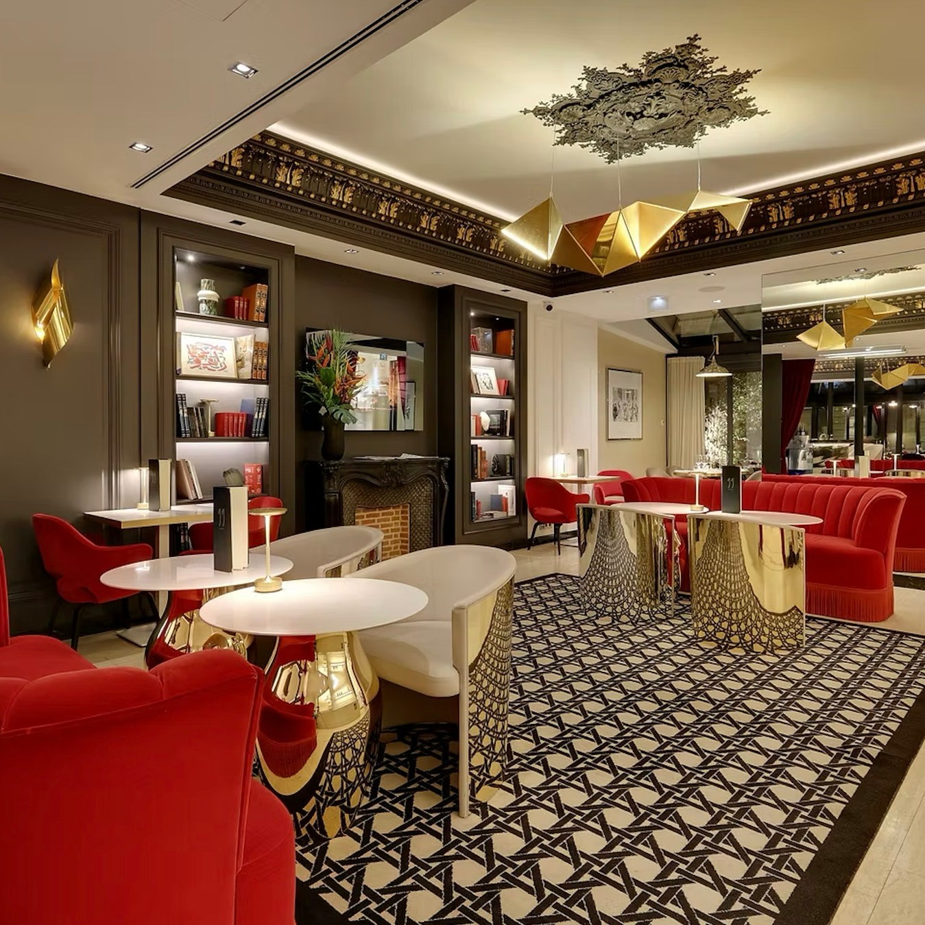 At Hotel Bowmann, the culinary journey begins with an exquisite local experience at 99 Haussmann. Guests are invited to indulge in the diverse offerings of the Breakfast Room, where an extensive buffet awaits on the ground floor. Here, one can savor a thoughtfully curated Parisian breakfast or select from an à la carte menu that features a delightful array of sweet and savory entrées.
The ambiance of the restaurant radiates comfort and tranquility, enveloping diners in an atmosphere that encourages leisurely enjoyment of life’s simple pleasures. With an attentive staff dedicated to gracious service, every detail is meticulously attended to, ensuring a memorable dining experience. For those wishing to bask in the fresh air, a charming patio is available when the weather permits, providing an ideal setting for intimate gatherings, small meetings, or a lively dinner with friends and family.
As the day transitions into evening, The Bar 99 at Hotel Bowmann Paris becomes a stately lounge where guests can unwind and relax. This inviting space is perfect for enjoying nightly wine and cheese pairings, creating a delightful ritual for visitors. For those in the mood for something more spirited, expertly crafted cocktails are available, either served over ice in the bar or conveniently taken up to one’s room. The Bar 99 encapsulates the essence of sophistication and comfort, making it a perfect retreat for guests seeking a refined yet relaxed atmosphere.
For information or reservation please contact us at 212-752-1416 or info@DominiqueDebay.com #haussmann #hotelbowmann #dominiquedebaycollection @hotelbowmann #8tharrondissement