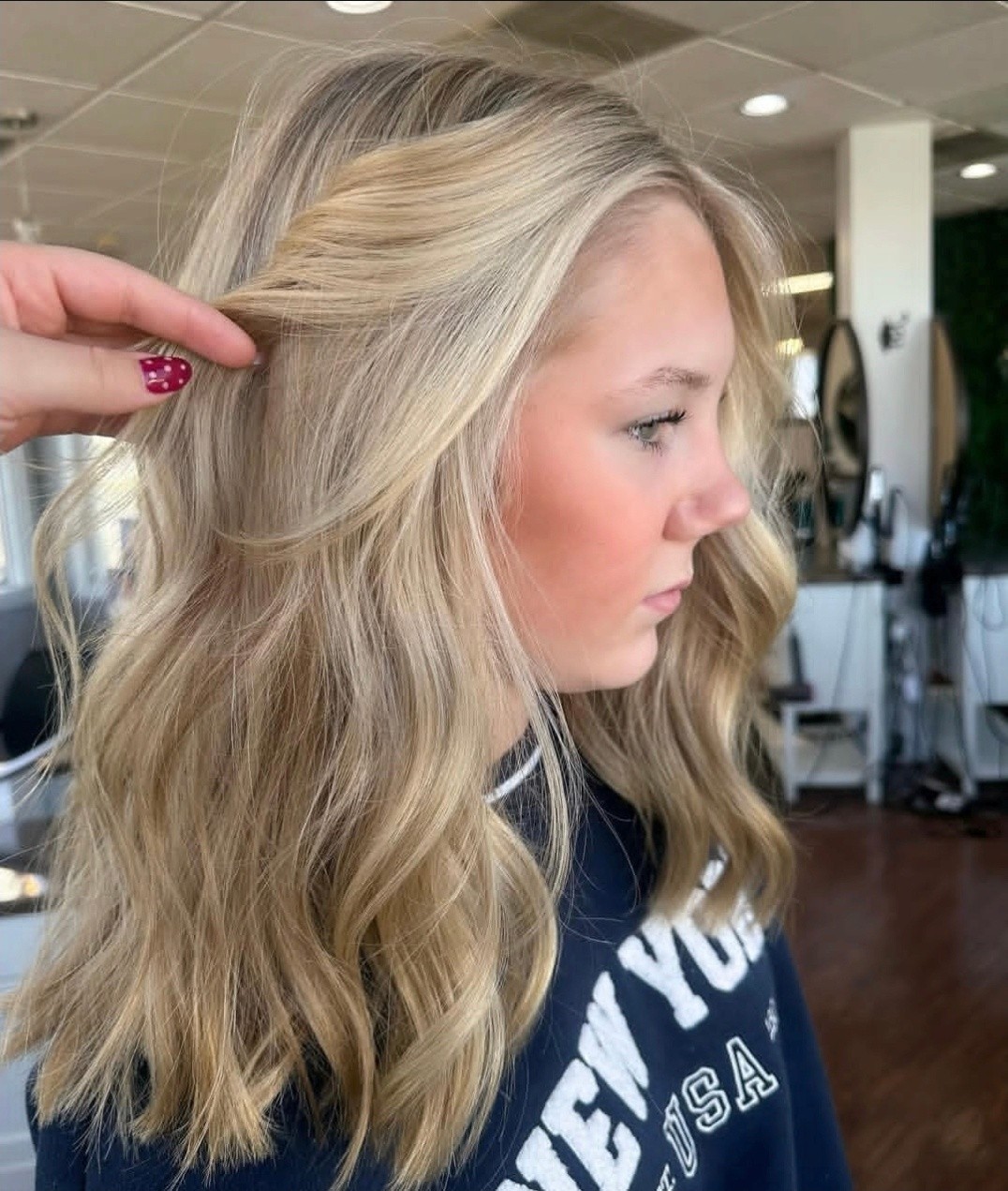 Honey blonde 🍯
Ask your stylist what tone would be best for you!!
@hairbykayleehouston