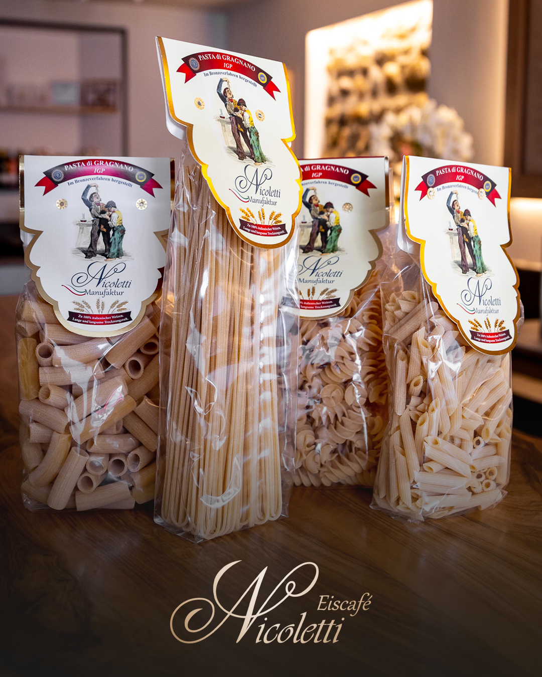 Original italienische Pasta-Vibes 🍝✨
Unsere Gragnano Pasta I.G.P. von Nicoletti – traditionell hergestellt, langsam getrocknet & 100 % italienisch. Ein echtes Meisterwerk für Eure Küche! 🇮🇹
www.eiscafe-nicoletti.de
#NicolettiPasta #GragnanoGenuss #ItalianTaste #OnlineShop