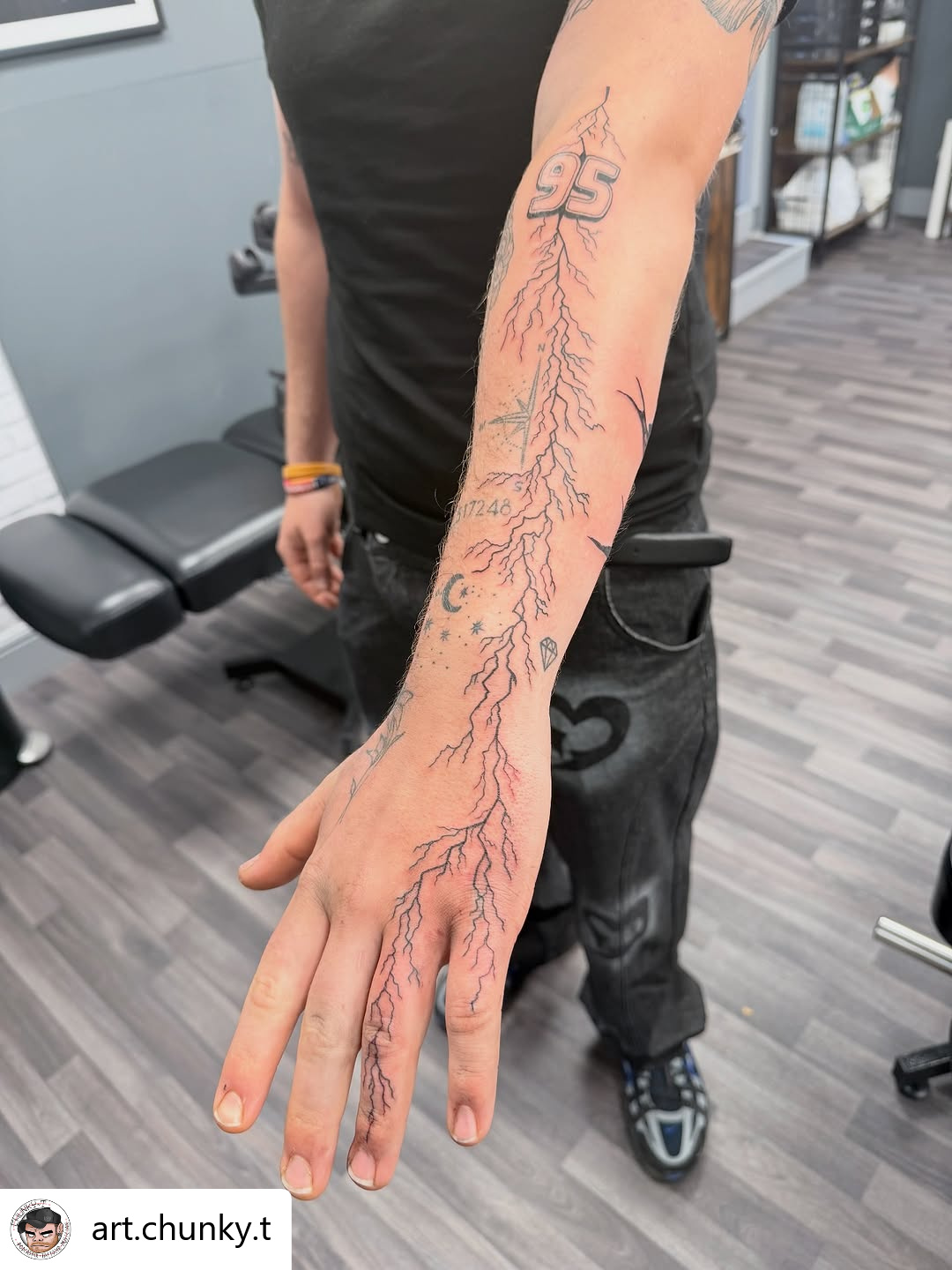 @art.chunky.t Mad sick mcqueen tings for @chr1s._1 the other day!