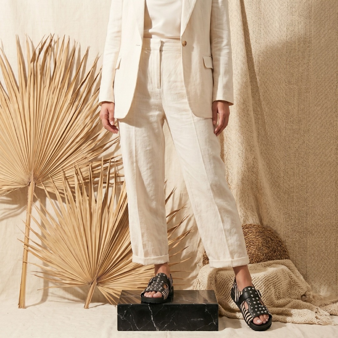 Prints never get boring, weather it's cheetah or zebra you can always turn a basic outfit into something extraordinary. 🦓